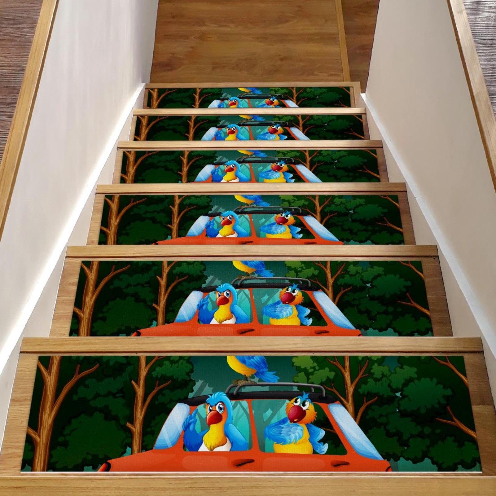 Corredores de escalera con loros para un hogar seguro lleno de vida y diversión familiar