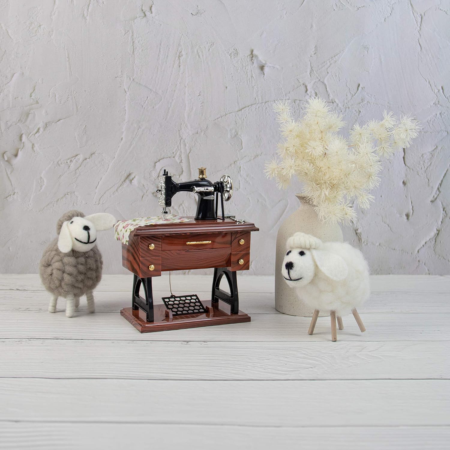 AUEAR, Vintage Mini Music Box Sewing Machine Figurine Birthday Gift Table Decor