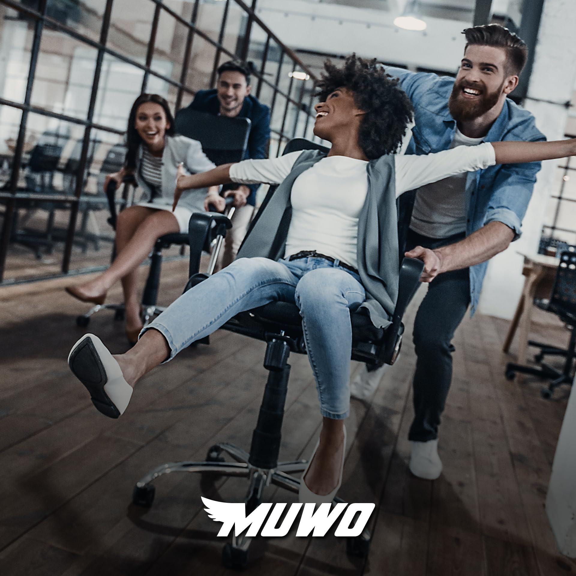 MUWO Director - Sedia girevole da ufficio, ergonomica, regolabile in altezza, tessuto a rete traspirante, piedini in metallo stabili, seduta ottimale per lavori lunghi e uffici domestici (nero)