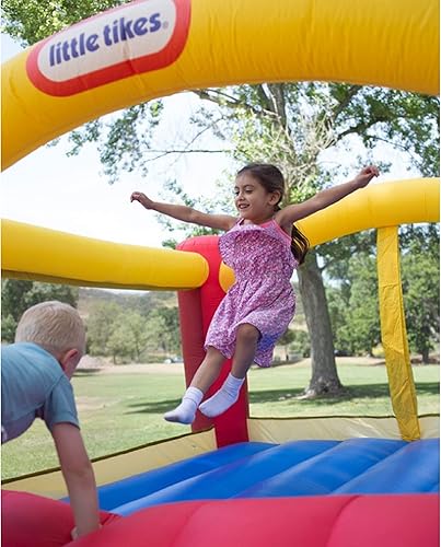 Miniatura 4 de Little Tikes Jump 'n Slide Bouncer Inflable Incluye Soplador de Servicio Pesado con GFCI, Estacas, Parches de Reparación y Bolsa de Almacenamiento