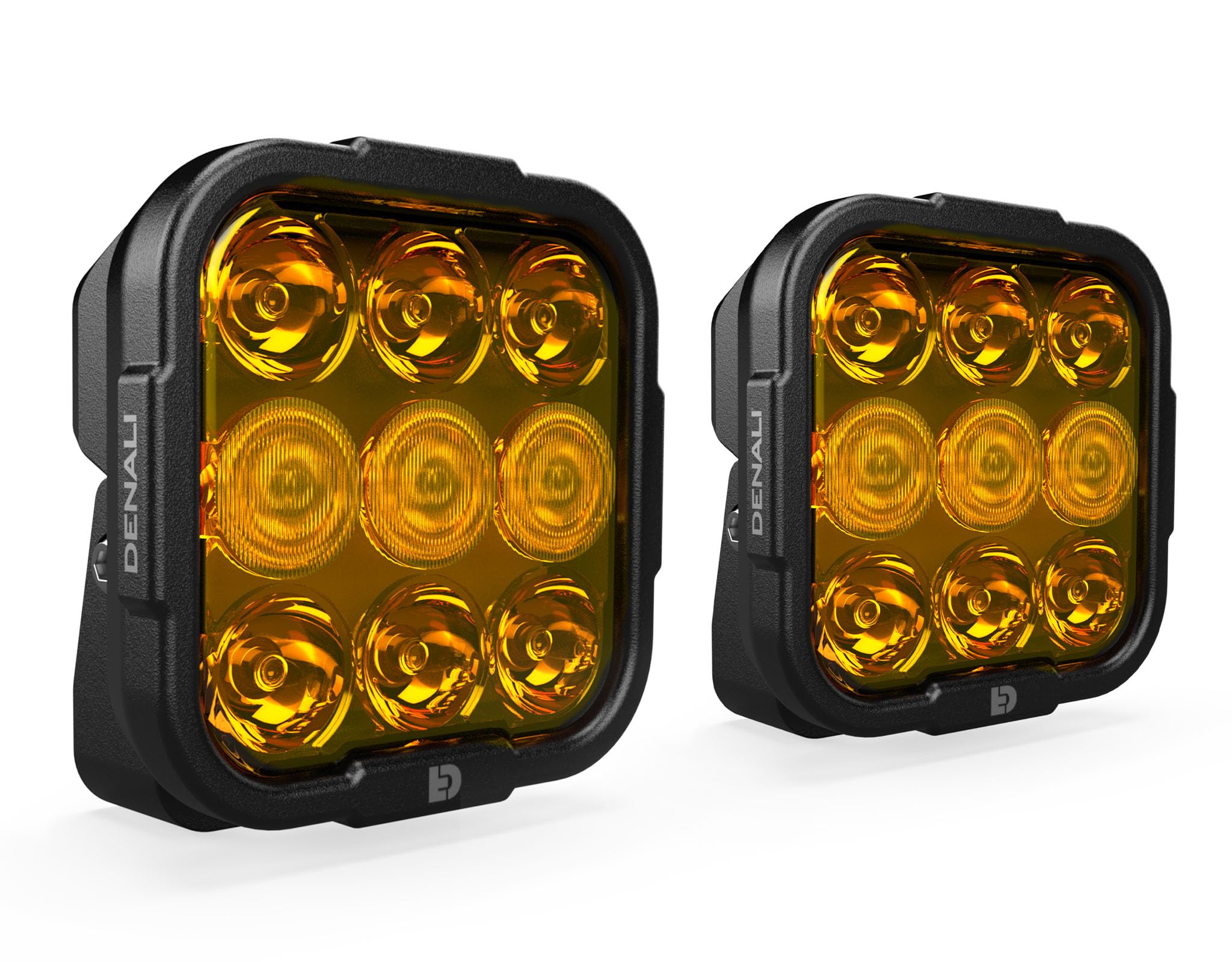 Lampes de conduite ambre Vision X DL9 DATADIM pour affronter la brume et les pistes de nuit