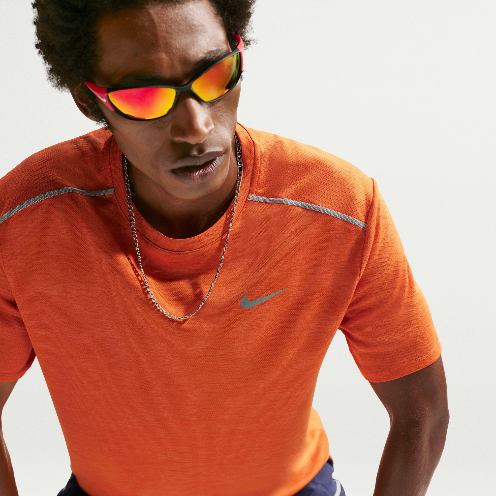 Nike Nike Miler Dri-Fit Kurzarm-laufoberteil für Herren Maglia da Corsa a Maniche Corte Uomo