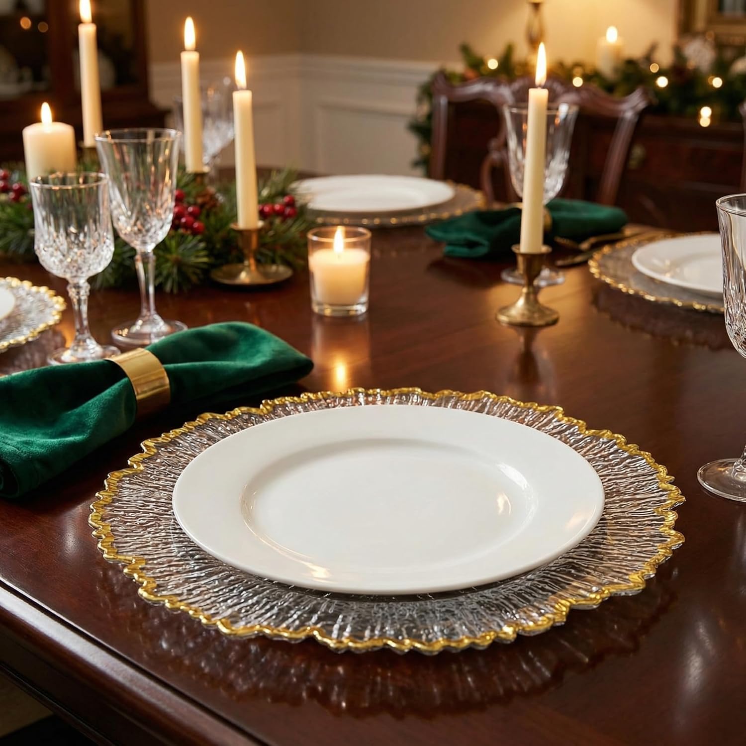 13inch Clear Acrylic Gold Rim Charger Plates,Set of 8, Gold Reef Textured Rim Charger Plates for Dinner,Wedding,Party,Event Decoration.