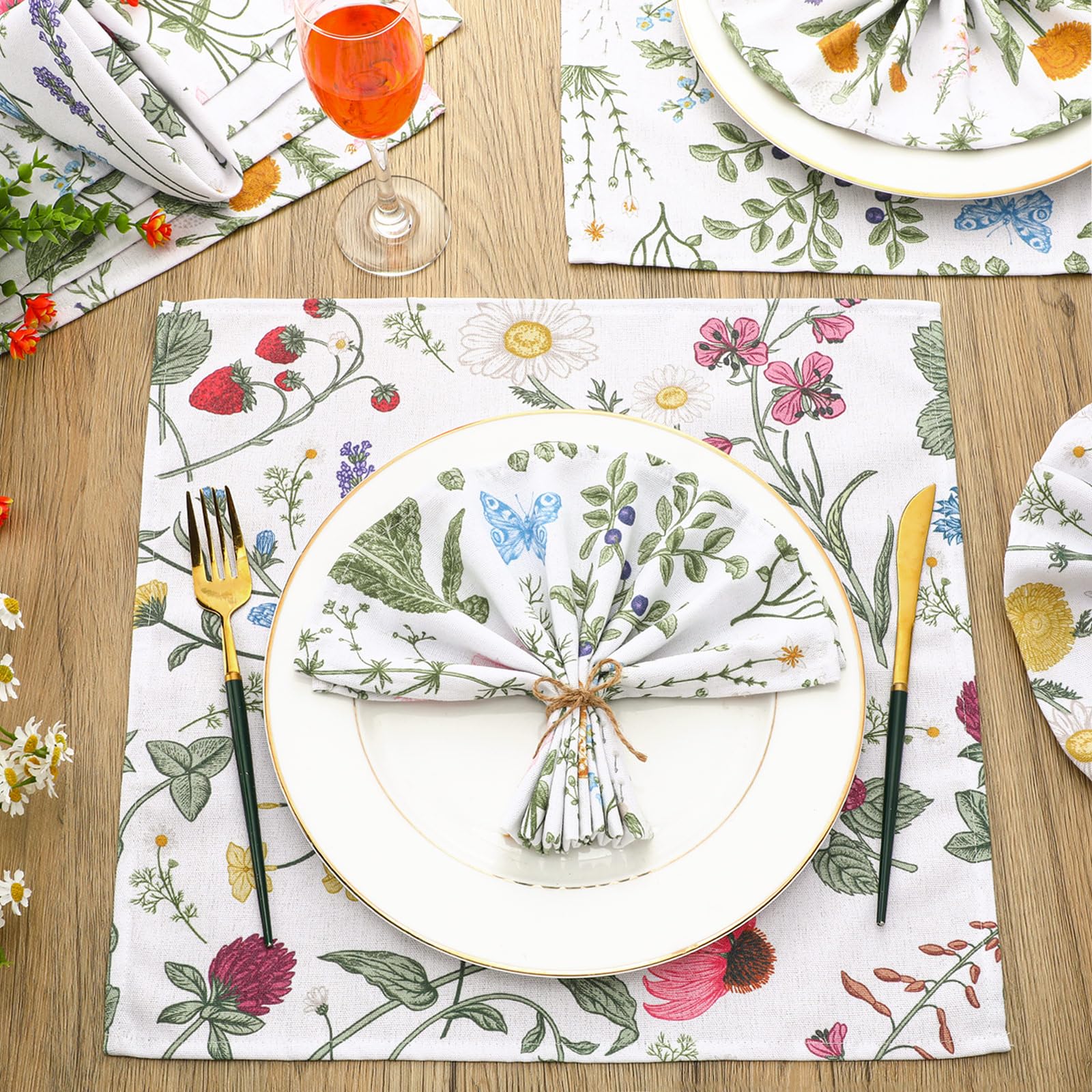 Funnymoom 24 Pcs Herbs and Wild Flowers Cloth Napkins Floral Plants Reusable Napkins Country French Toile Dinner Napkin Soft Absorbent Napkin for Everyday Spring Summer Holiday Party