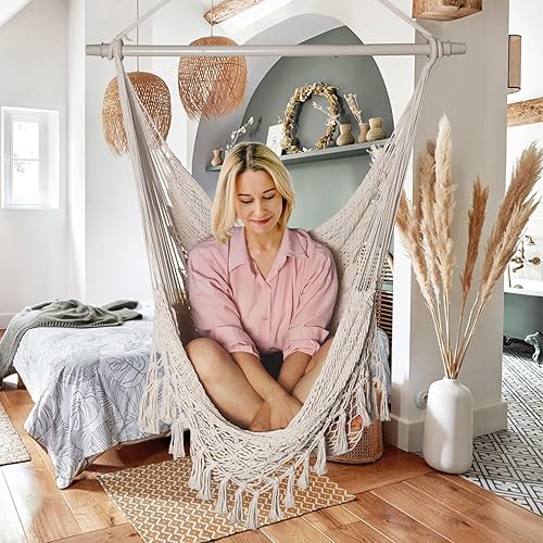 Miniatura 6 de Silla hamaca de cuerda de algodón tejida a mano con barra separadora de metal, silla colgante bohemia para dormitorio, silla columpio para