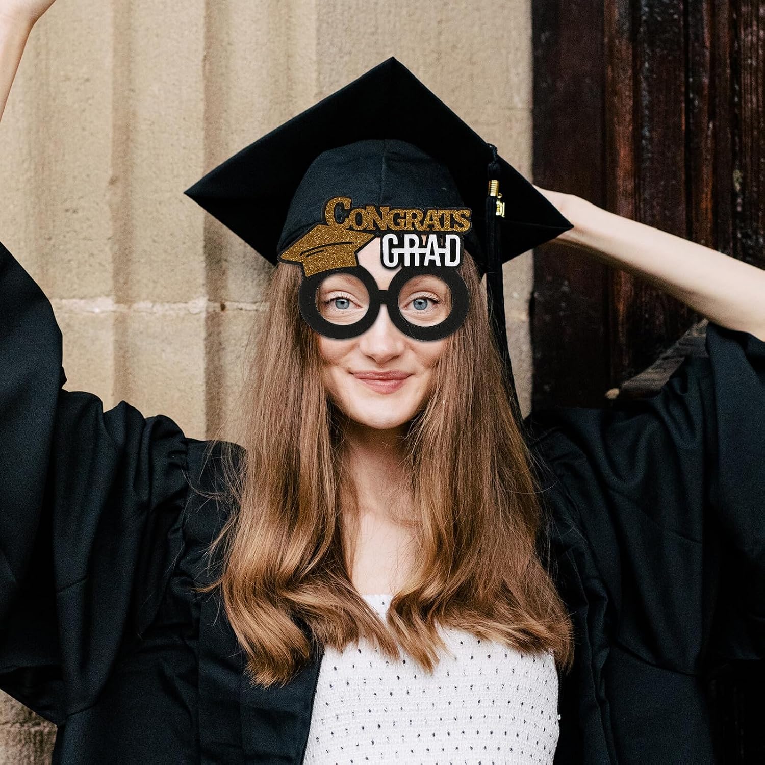 Graduation Party Photo Props Glasses Set 6pcs Cap-Shaped Eyewear Graduation Season Accessories for Fun Photo Booth and Celebration Decor