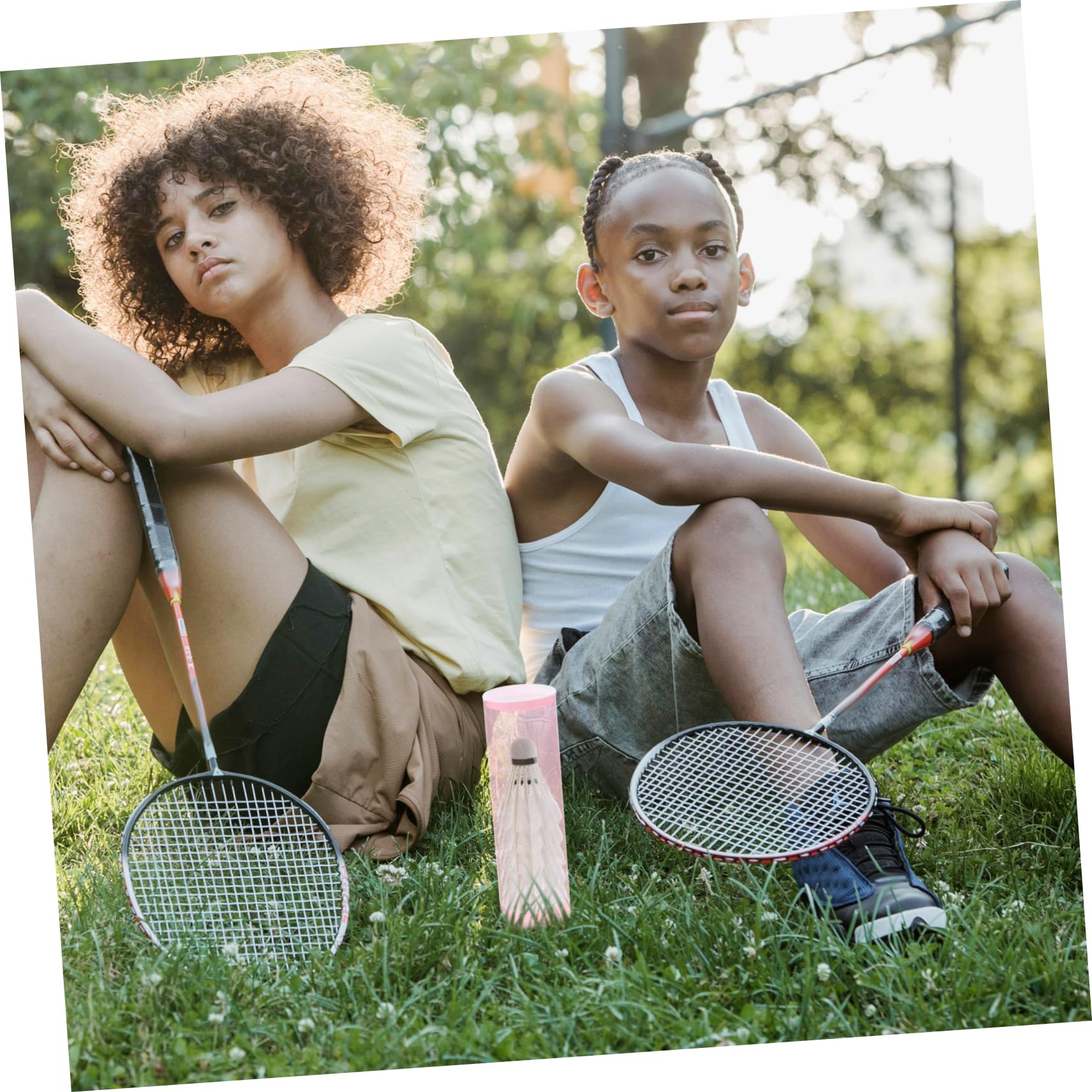 KOMBIUDA Tube de Pickball Transparent en Plastique avec Grosse Capacité, Boîte à Balles Portable pour Tennis et Badminton, pour Sports Intérieurs et Extérieurs