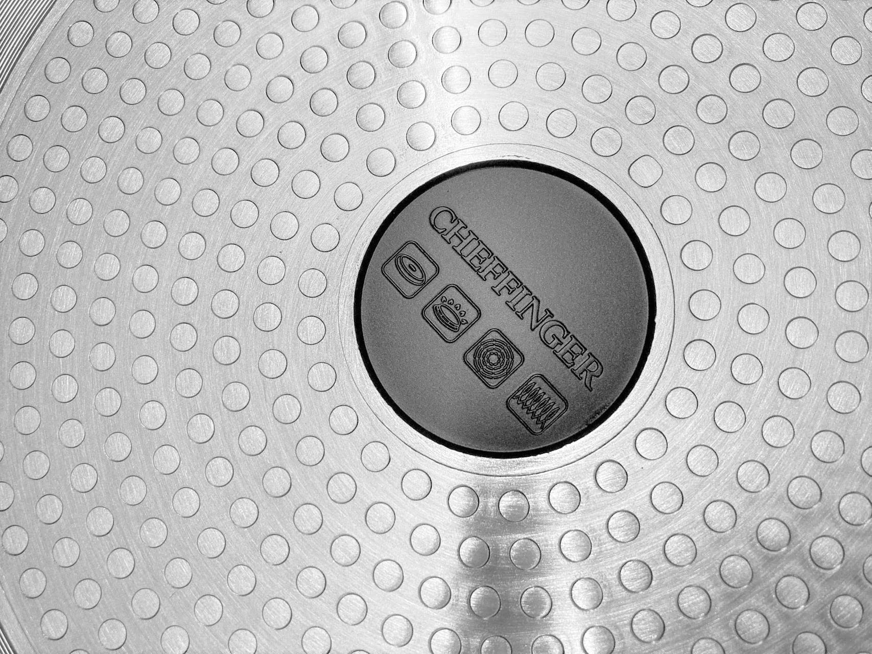 Cheffinger Fonte D'Aluminium Tajine Ø32cm Induction Silikongriffe Marmite Cuit-Vapeur Rôtissoire