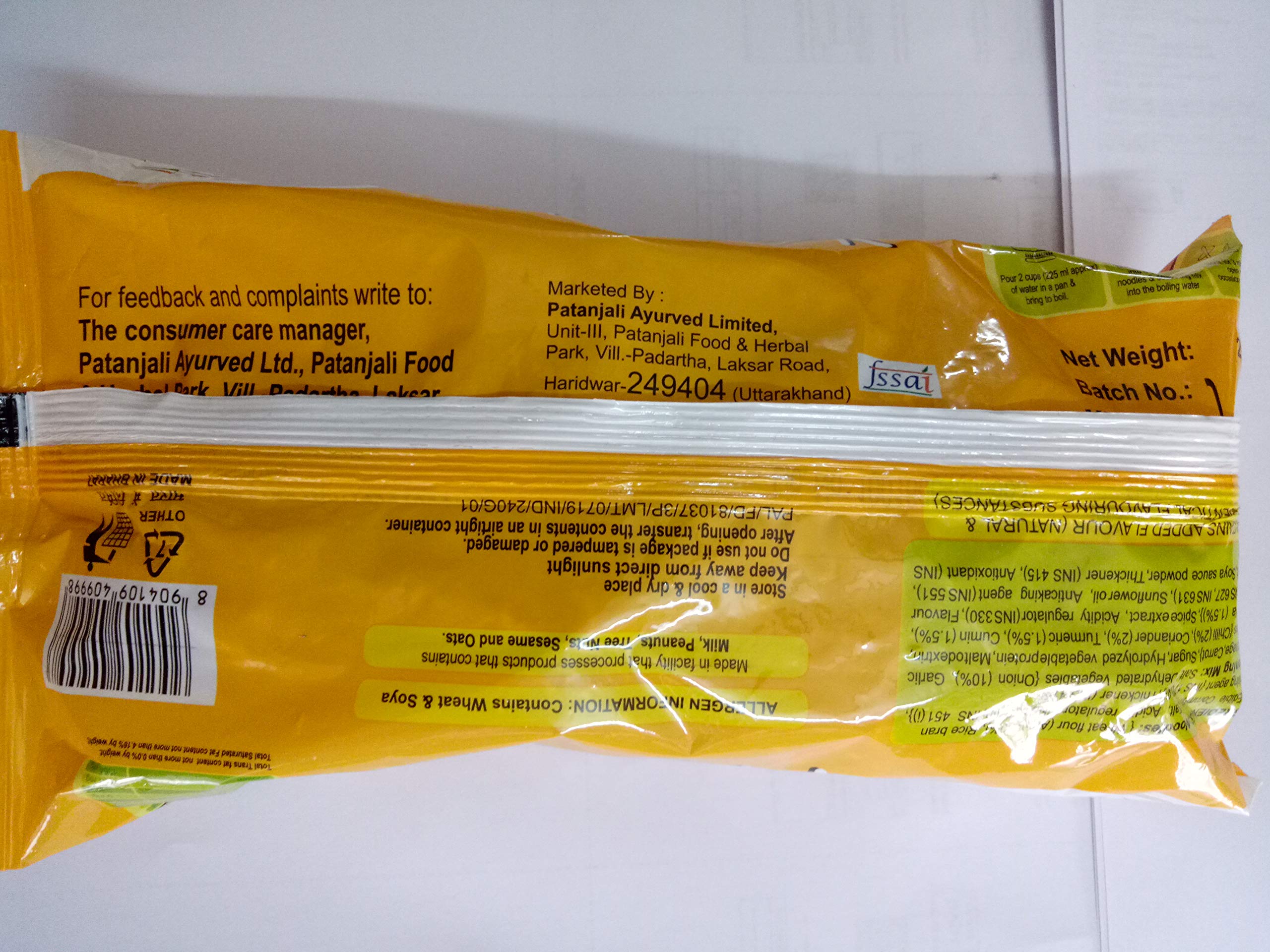 Patanjali Atta Noodles Classic Family Pack Pouch, 240 G, Vegetarian (B084W323KJ) Amazon Price History, Amazon Price Tracker