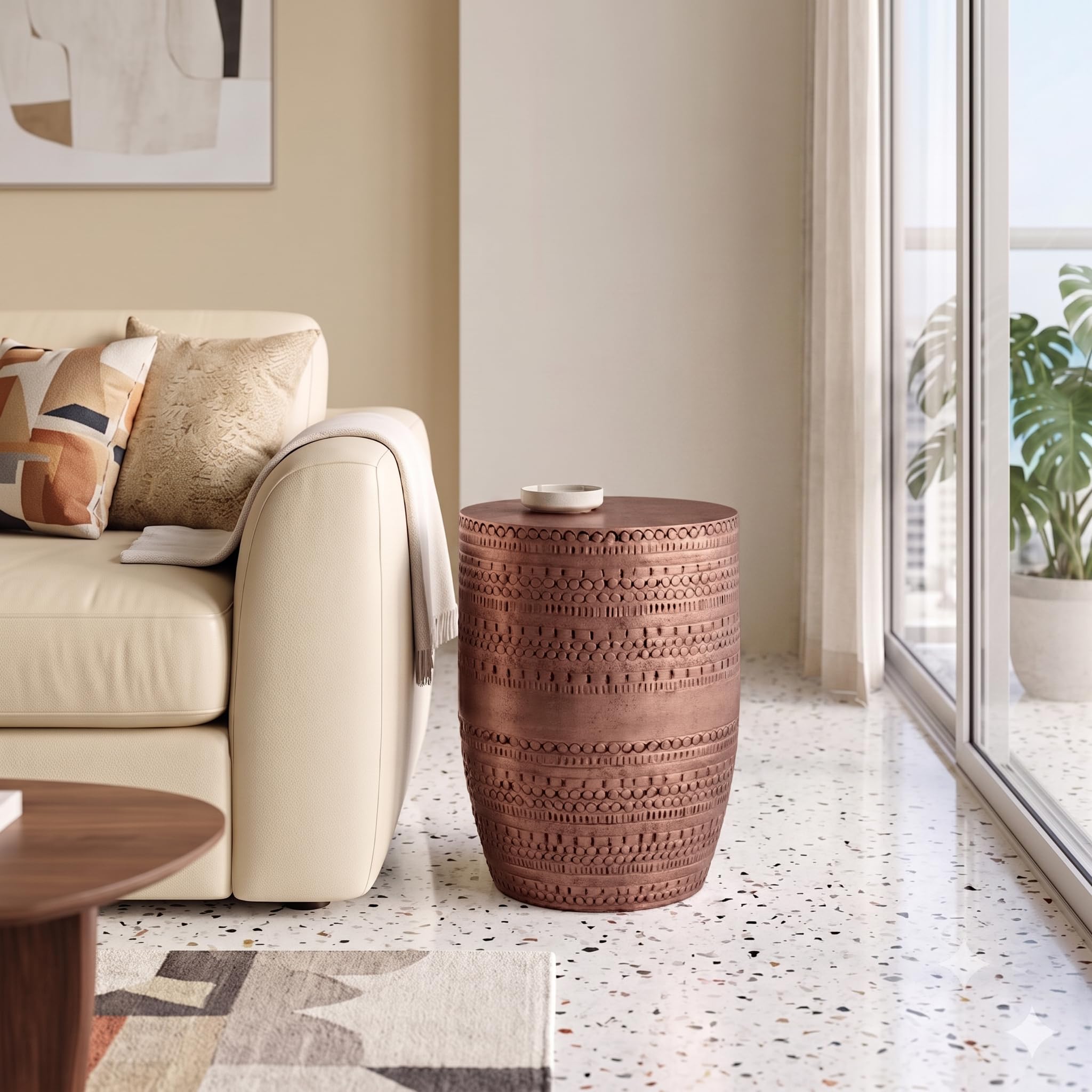 SIMPLIHOME Johnsen - Tavolo in metallo, largo 38,1 cm, in rame anticato con motivo tribale, tavolino rotondo bohémien, per soggiorno, camera da letto o ufficio domestico, completamente assemblato