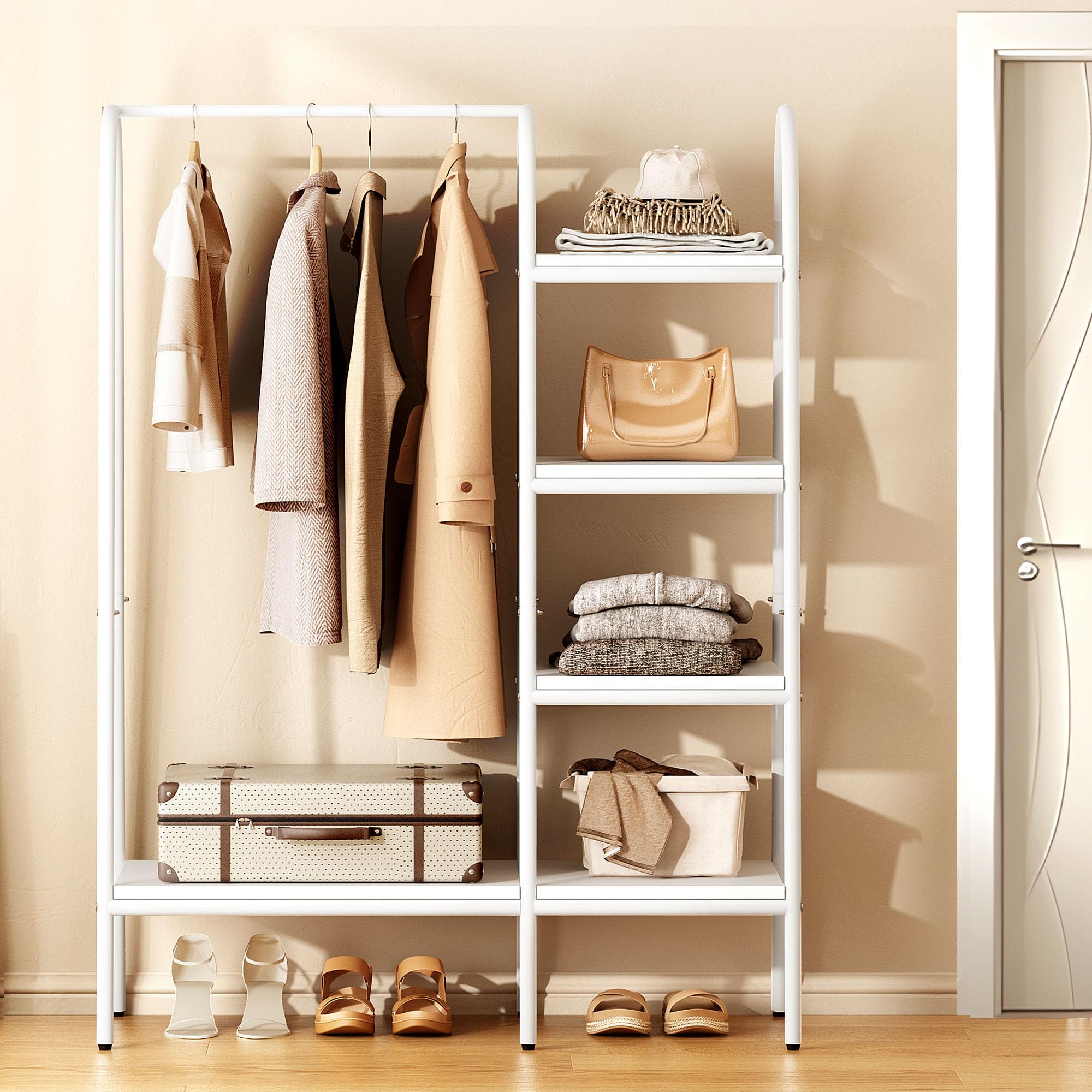 SDHYL Perchero de pie de metal con 4 niveles de almacenamiento y barra para colgar ropa, organizador de armario para dormitorio, salón (blanco)
