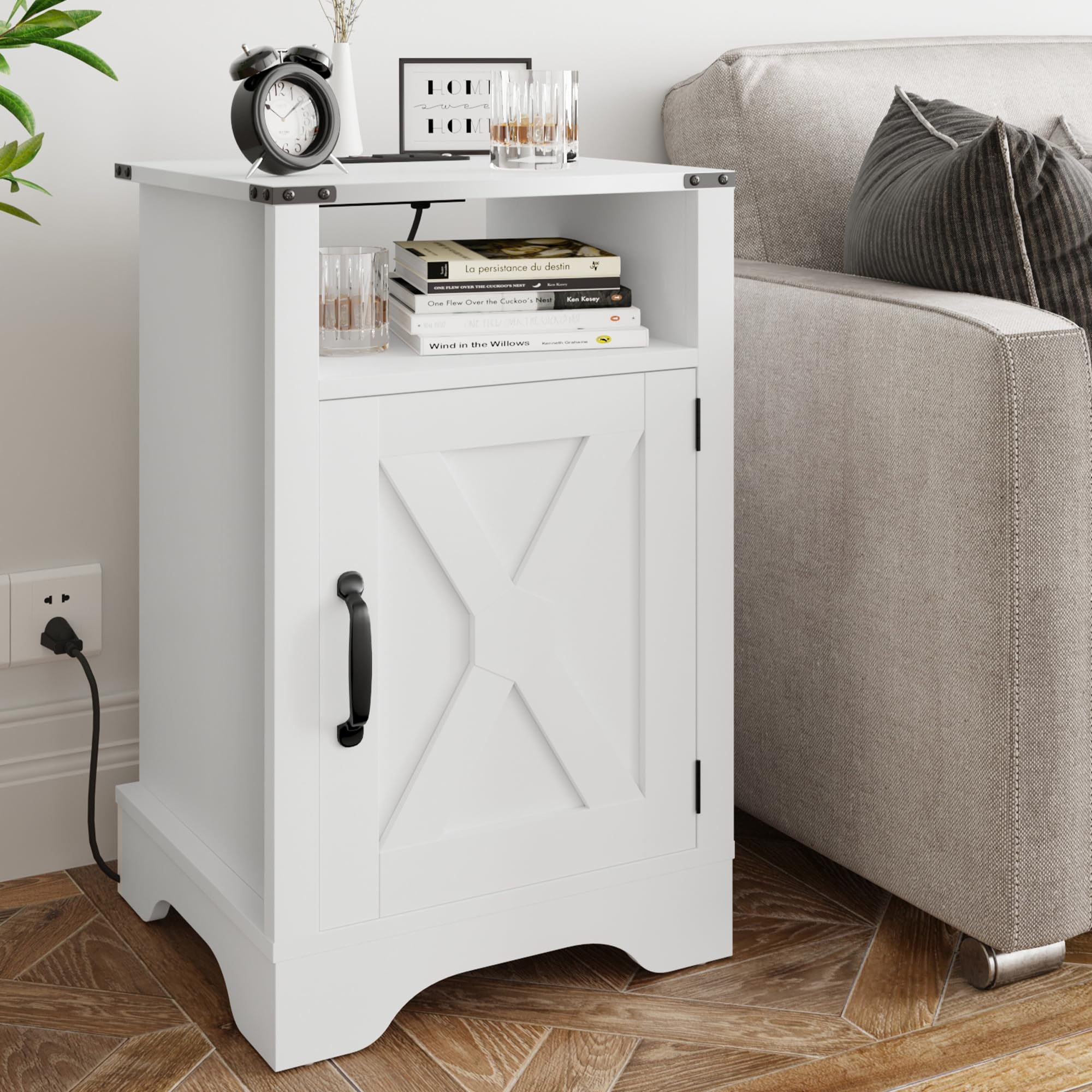RoyalCraft Comodino alto con stazione di ricarica, tavolino bianco con contenitore, grande comodino rustico in legno per camera da letto, casa ufficio