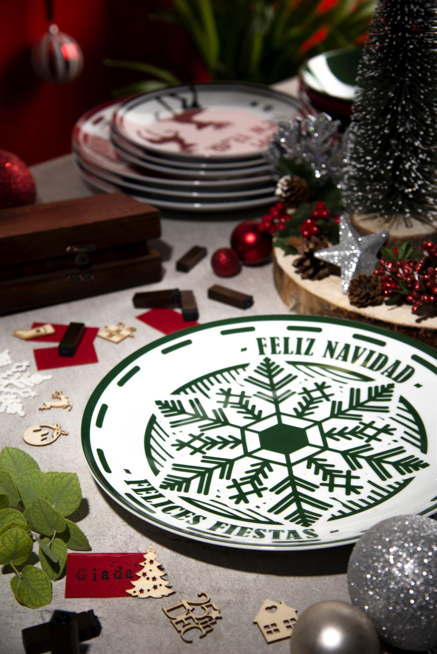 Excelsa Christmas Stamp serwis obiadowy, 18 sztuk, porcelana i kamień, 6 osób