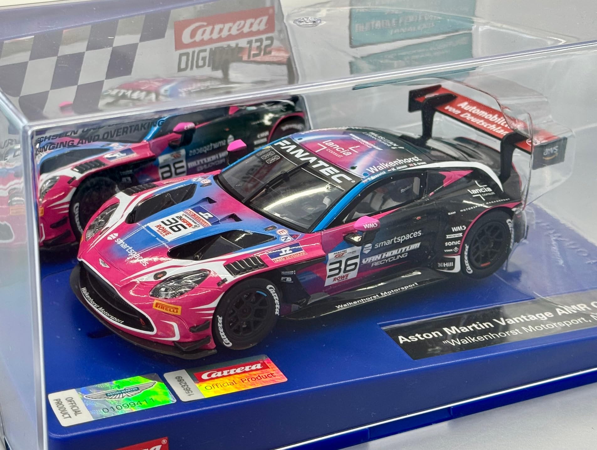 Carrera Aston Martin Vantage AMR GT3 Evo 'Walkenhorst Moto
