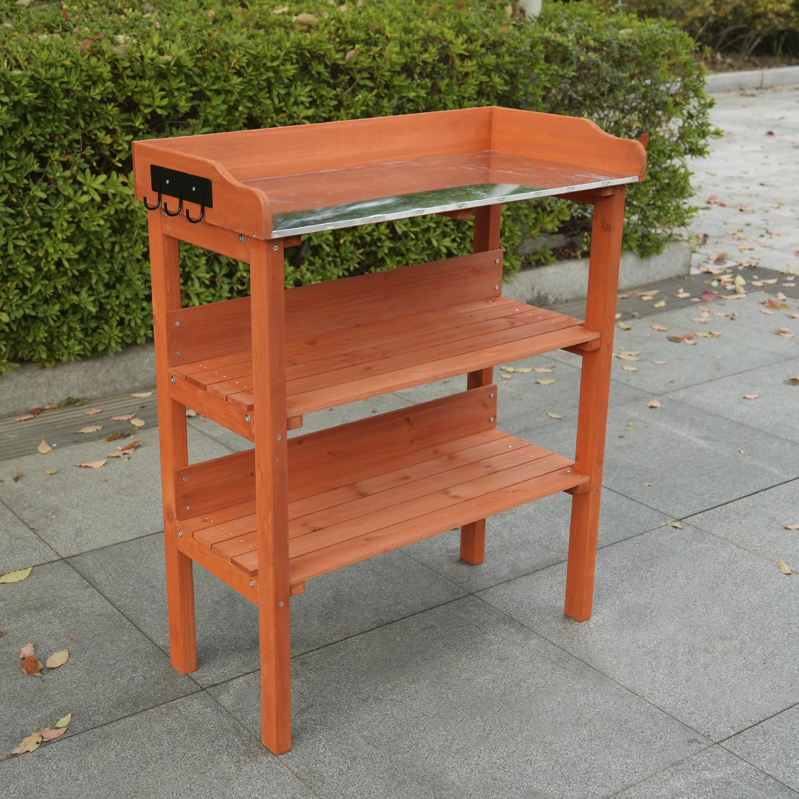 Pflanztisch aus Holz mit 3 Ablagen, Gartentisch mit Metallablage und Werkzeughaken, Orange