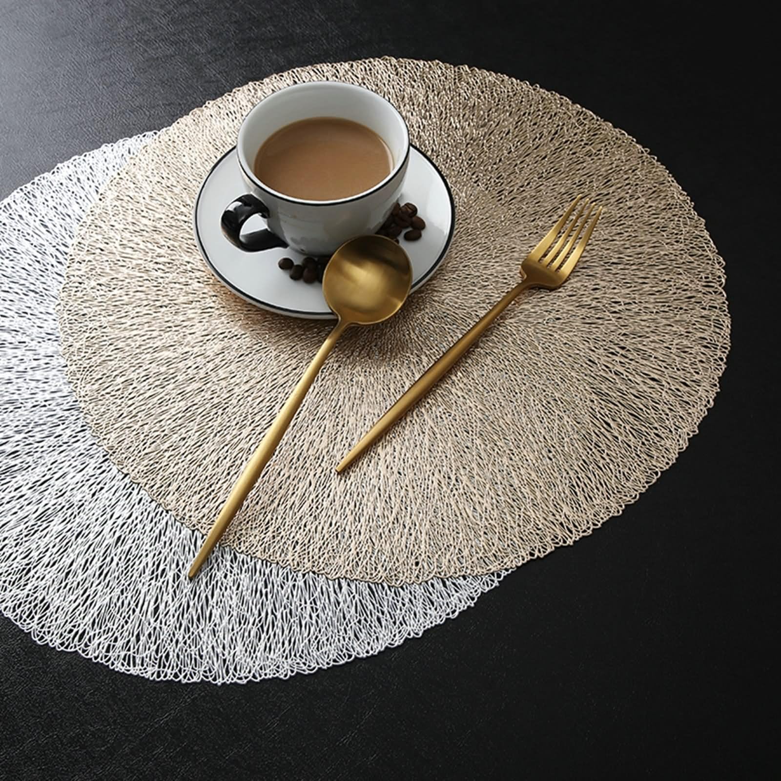 Set de Table 6 Personnes, Or Set de Table XXL 38cm Rond PVC pour Cuisine, Salle à Manger, Maison et Hôtels