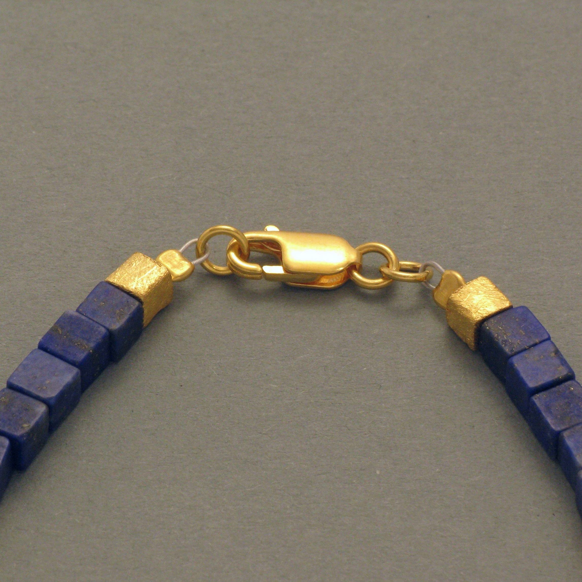 Lapislazuli-Kette, Würfel, Silber vergoldet