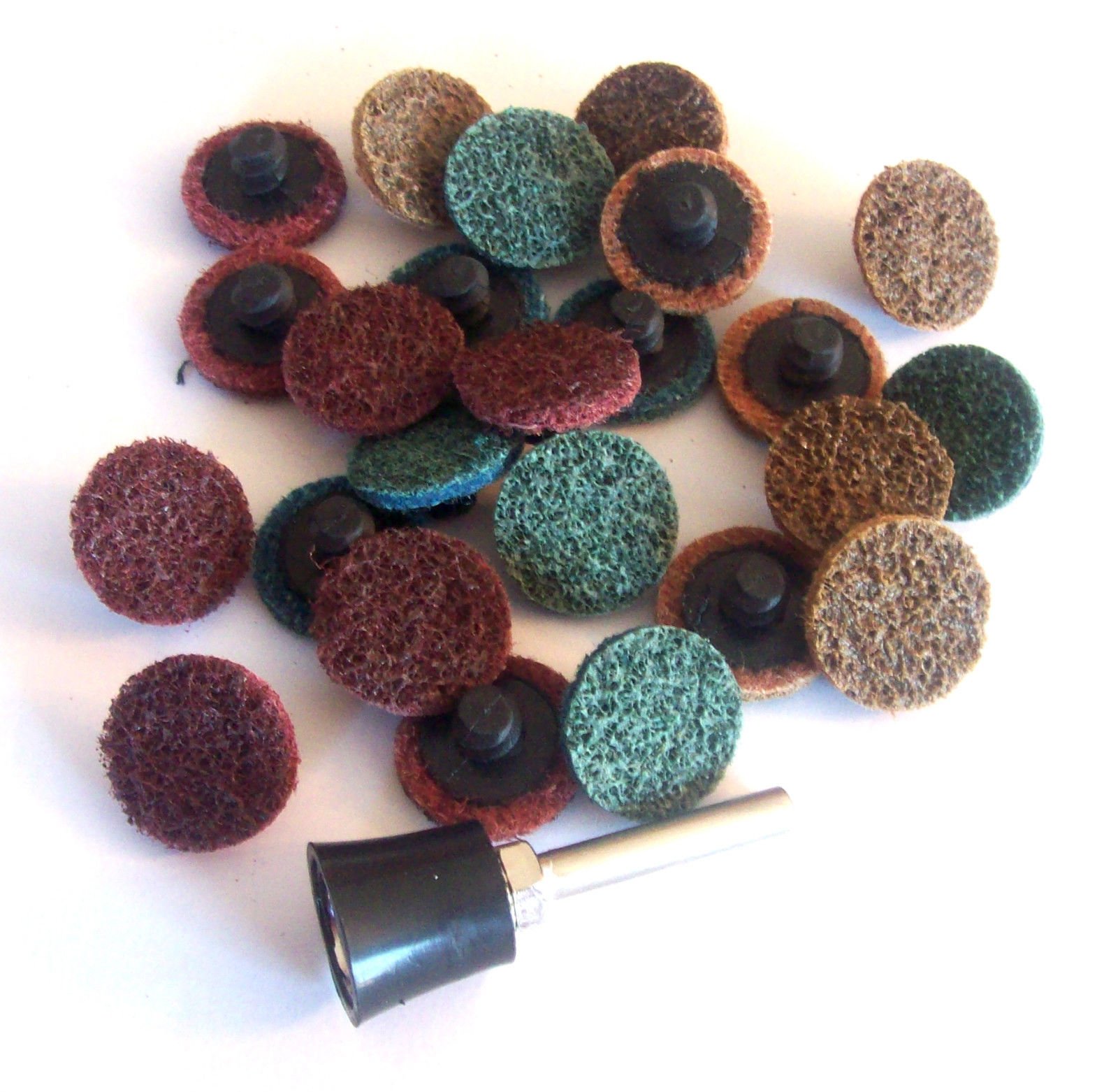 24 ASSORTED 1" ROLOC SURFACE PREP SCOTCH BRITE DISCS W/MANDREL TYPE R