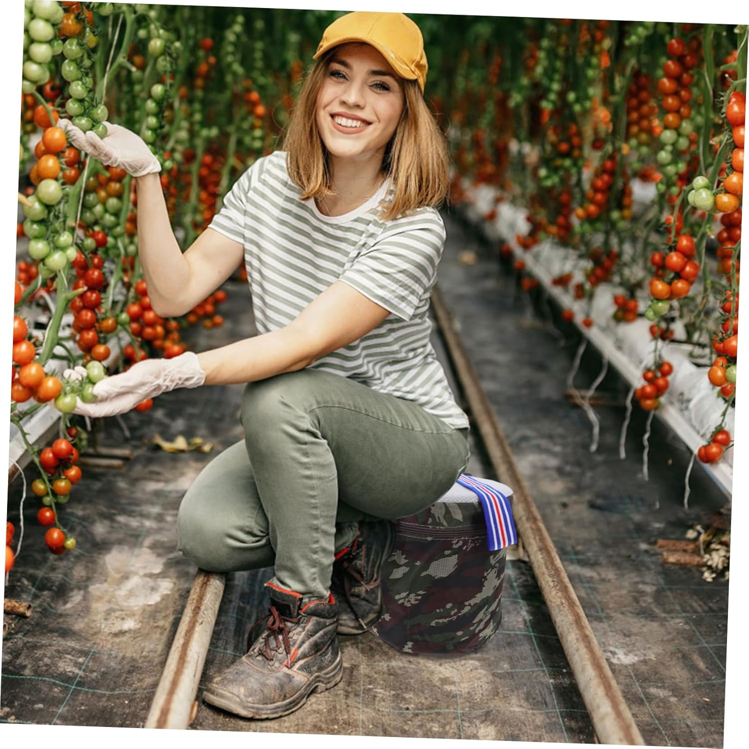 Portable Garden Stool Lightweight Sturdy Seat for Outdoor Activities for Fishing - Image 2