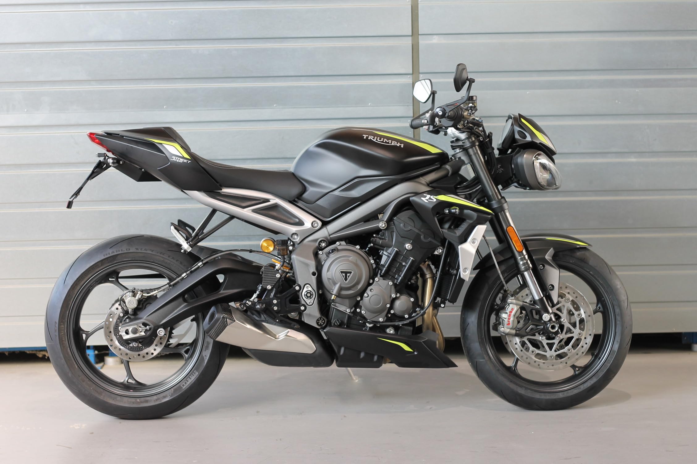 Kurzes Heck - Kennzeichenträger - Kennzeichenhalter geeignet für Triumph Street Triple 765 R S RS Moto2 ab ab 2020 (172x167mm)