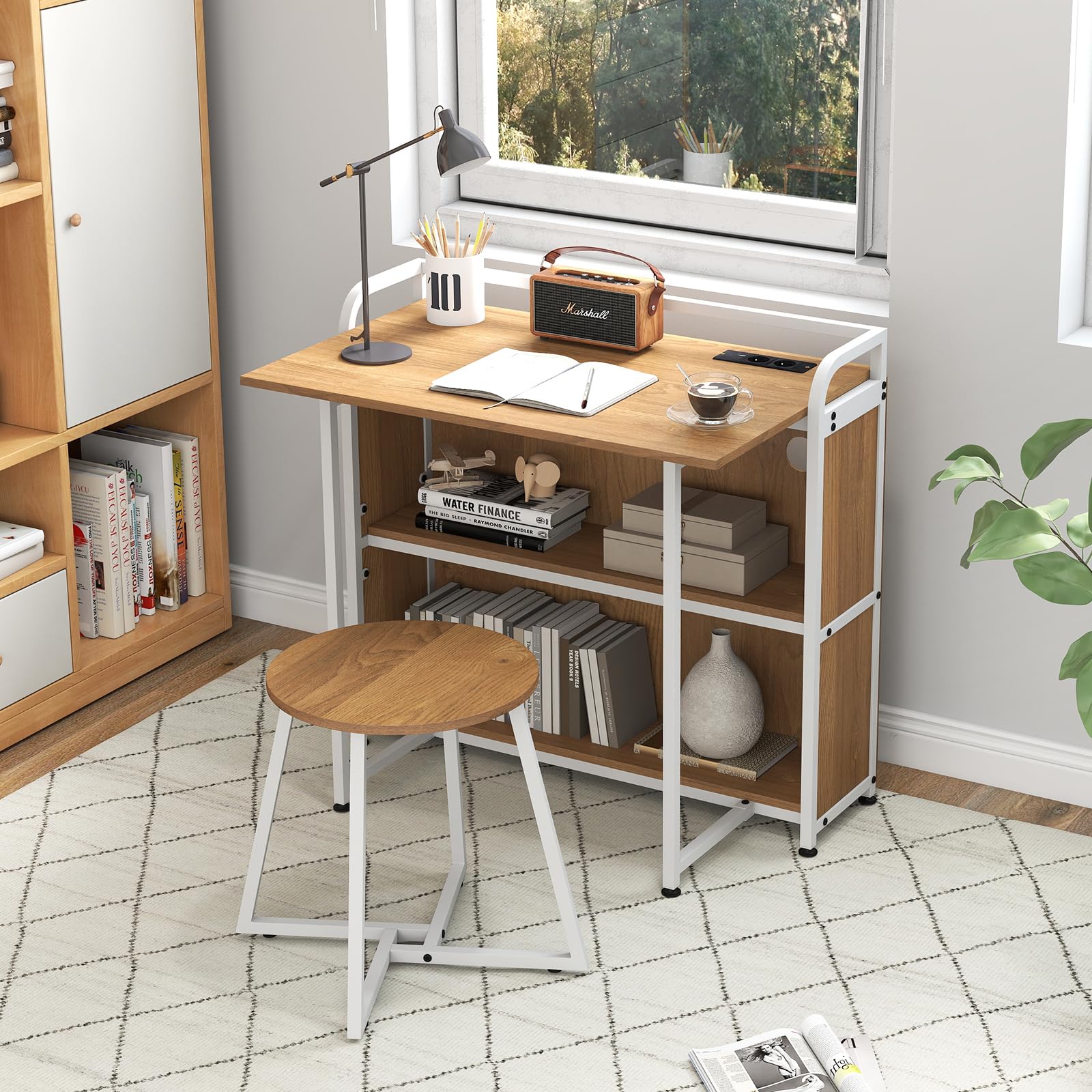 GIANTEX Escritorio de Ordenador con Tablero Plegable 90 x 55 cm, Taburete Redondo, Estación de Carga, 2 Estantes de Almacenamiento, Mesa para Estudio, Dormitorio, Comedor (Natural)