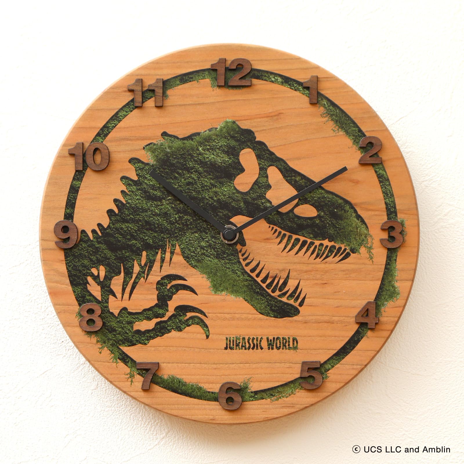Amazon.co.jp: [木の暮らし] ジュラシック・ワールド 木製時計