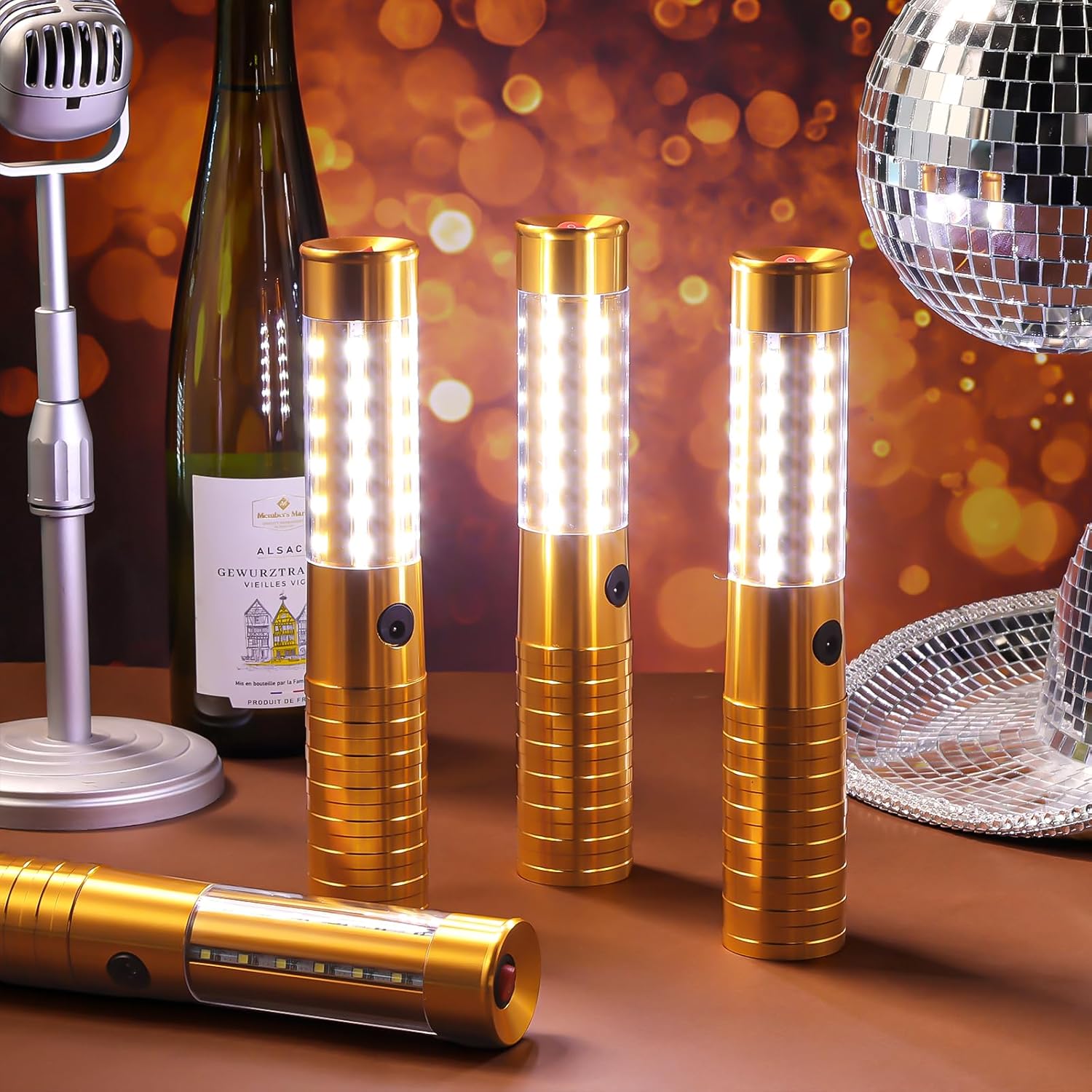 LED Strobe Baton Light Led Bottle Service Lights Bright Rechargeable Champagne Bottle Handheld Light Topper for Bar Nightclub Wedding Party Concert