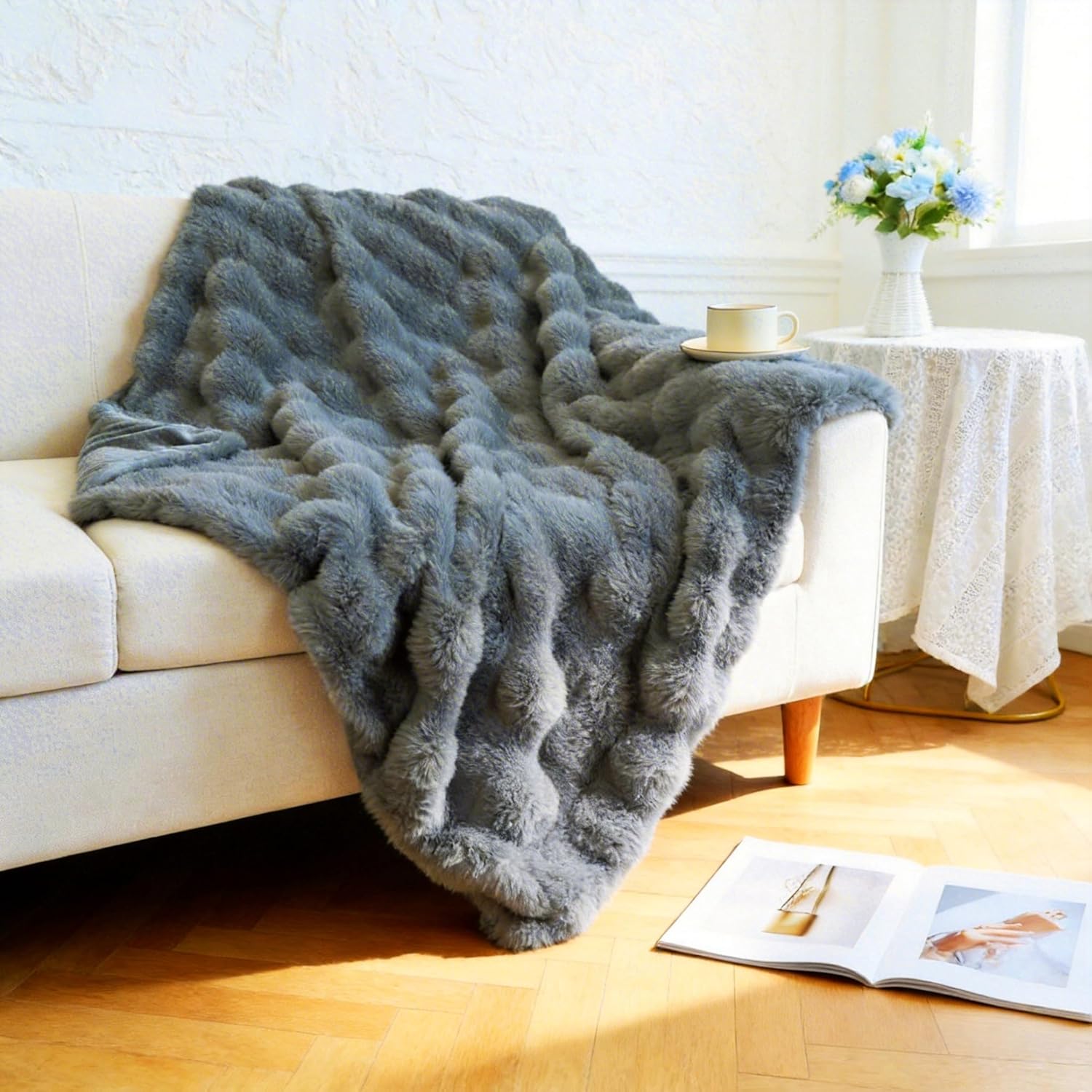 Luxury Faux Fur Throw Blanket, Plush Textured Design Bubble Blanket, Soft Cosy Cover for Sofa and Bed,Gift for Women Girls Kids and Children (Dark Grey, Throw (51" x 63"))