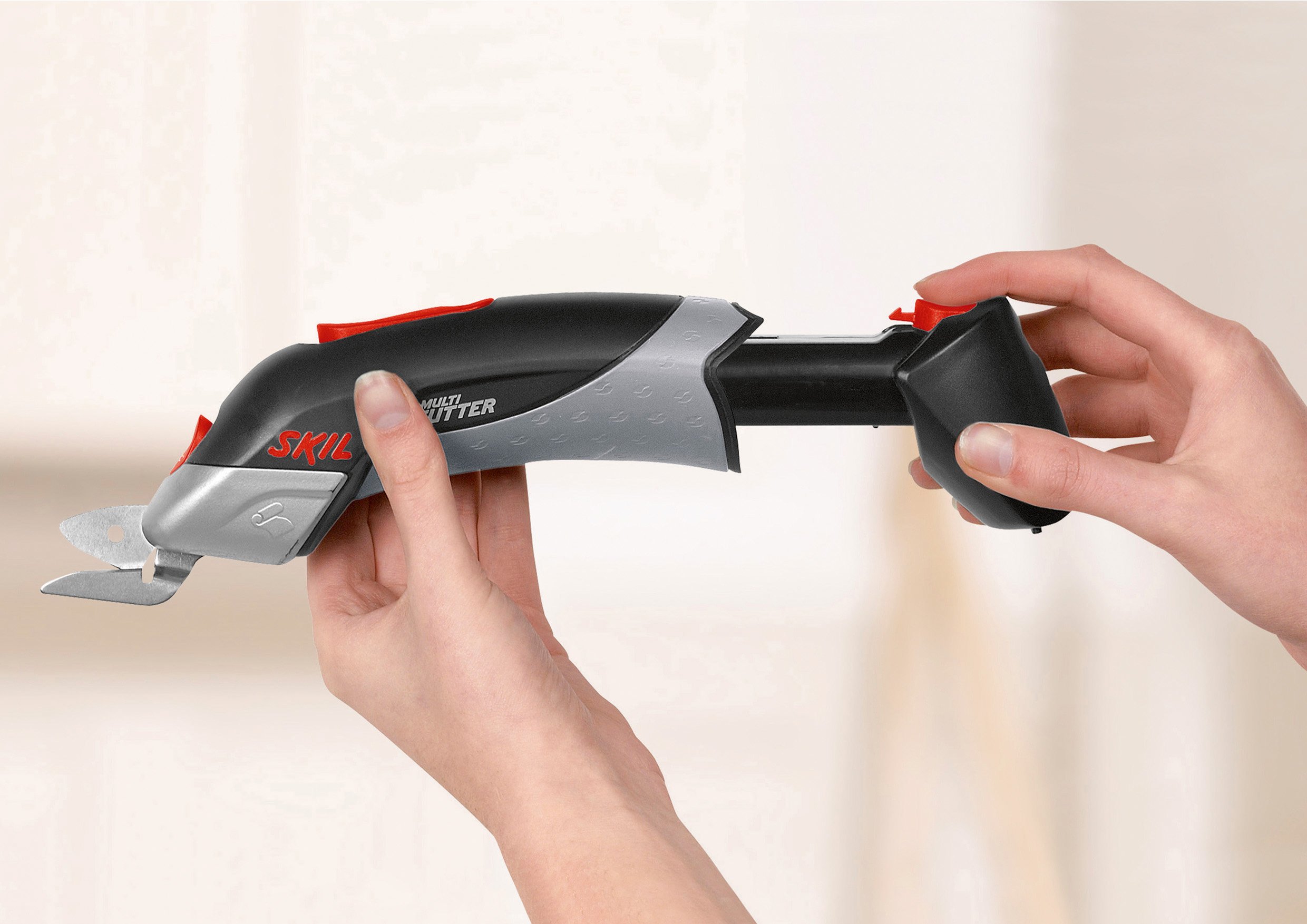 Skil Multi-Cutter 2900 AJ - Cisaille Sans Fil Universelle pour Carton, Papier, etc. - Chargeur + Batterie 4,8 V Inclus - F0152900AJ