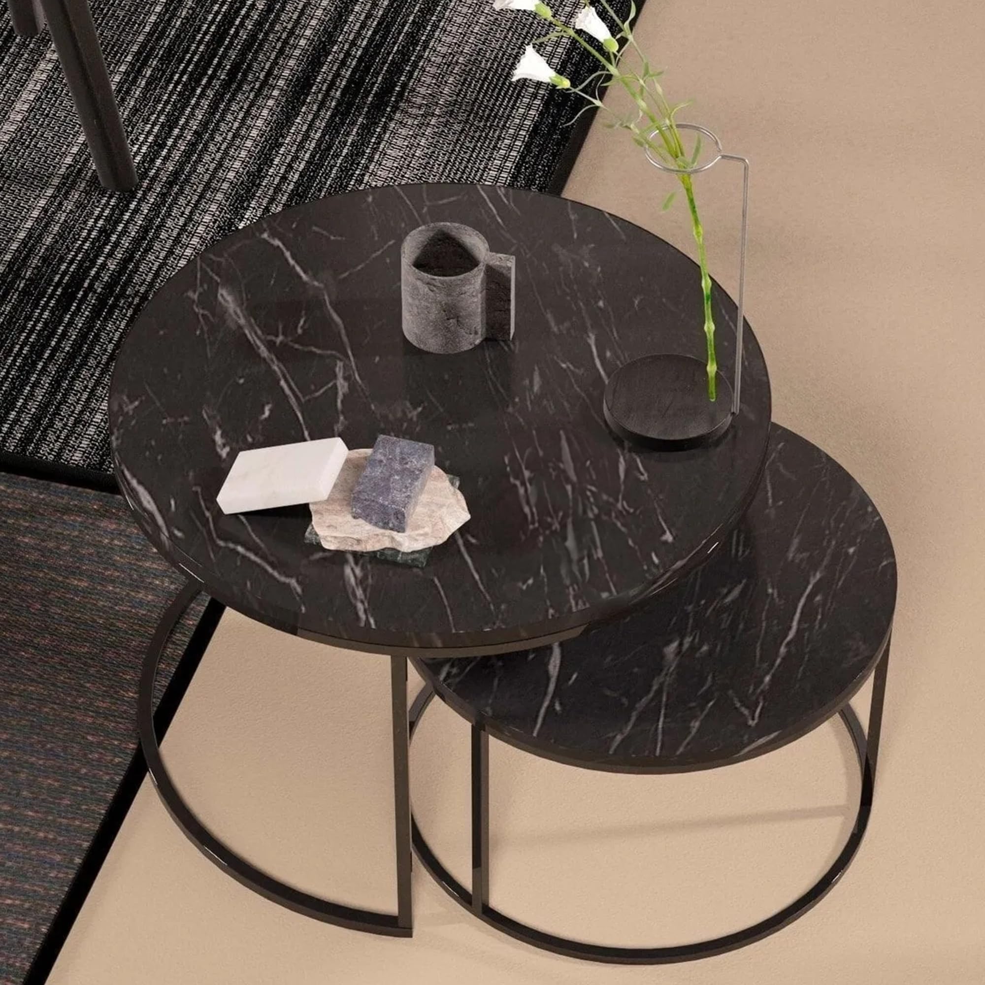 Couchtischset Skagen Kaffeetisch im 2er Set Satztisch 2-TLG für Wohnzimmer Flur aus Metall und Spanplatte Wohnzimmertisch Beistelltisch Set Moderne Couchtische für Wohnzimmer (Black-Marble)