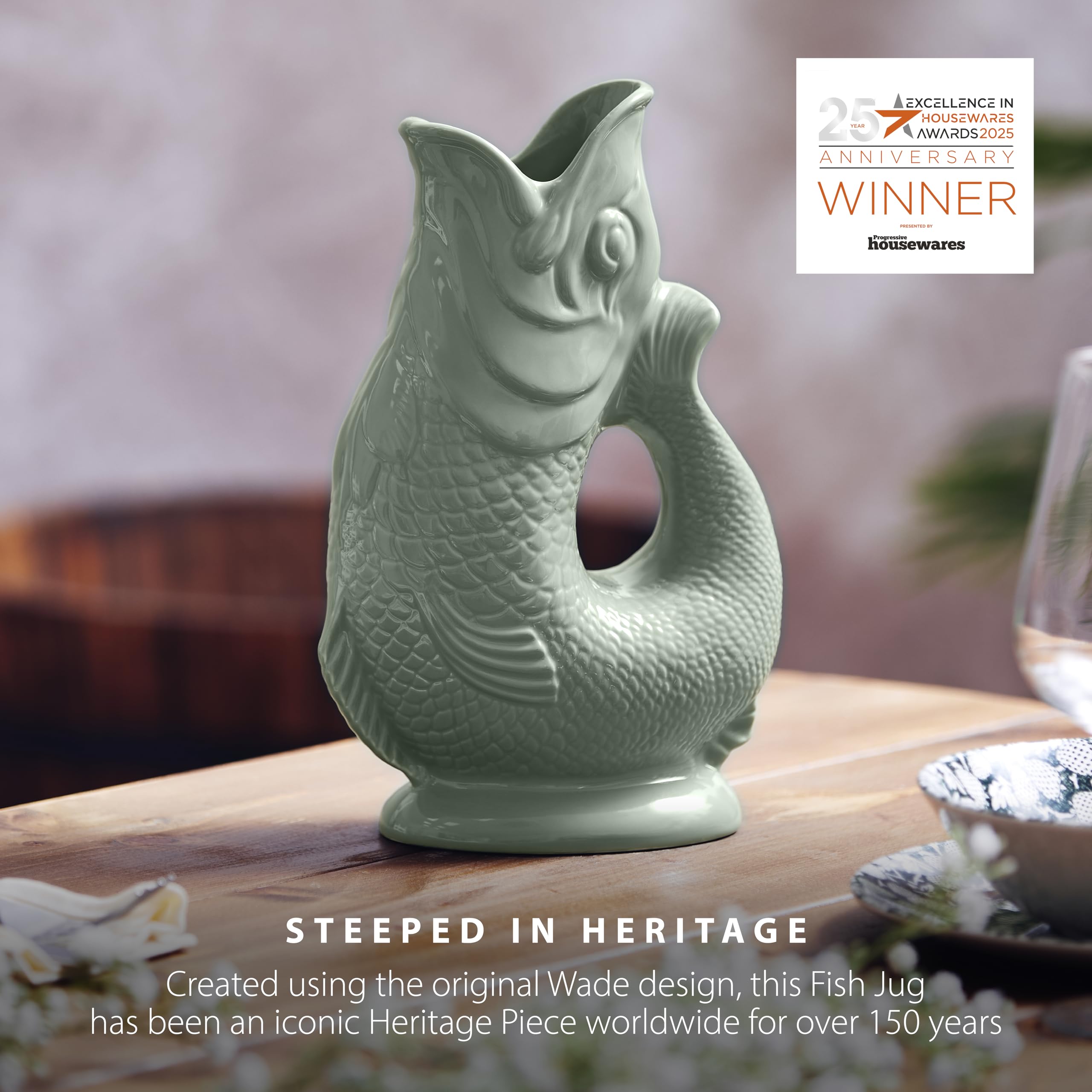 Wade WA967803SGE Pichet à poisson en faïence emblématique du patrimoine britannique fabriqué à Stoke-on-Trent, 1,2 l, vert sauge
