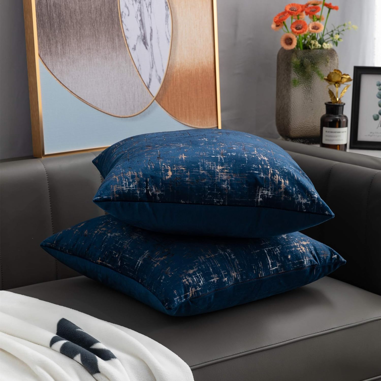 Nanhiking Velvet Soft tie-dye Throw Pillow Covers Navy Decorative Square 20x20inch Cushion Case for Sofa Bedroom Car 2 Pack(Navy 20x20) : Home & Kitchen