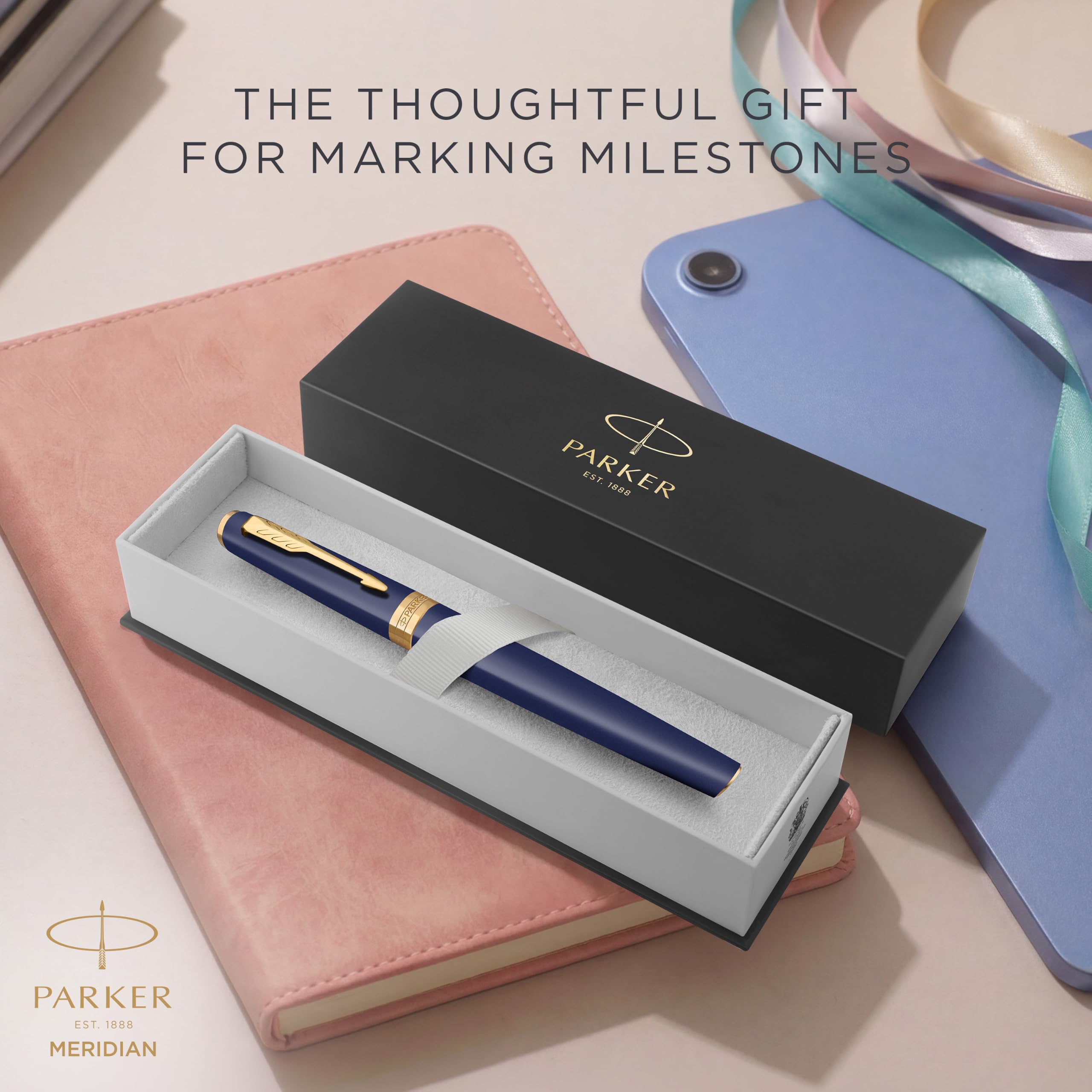PARKER Meridian Füller | Blauer Lack mit goldenen Verzierungen | Mittlere Feder | Schönschreibfüller & Journaling Zubehör | Blaue Tinte | Luxus-Geschenkbox