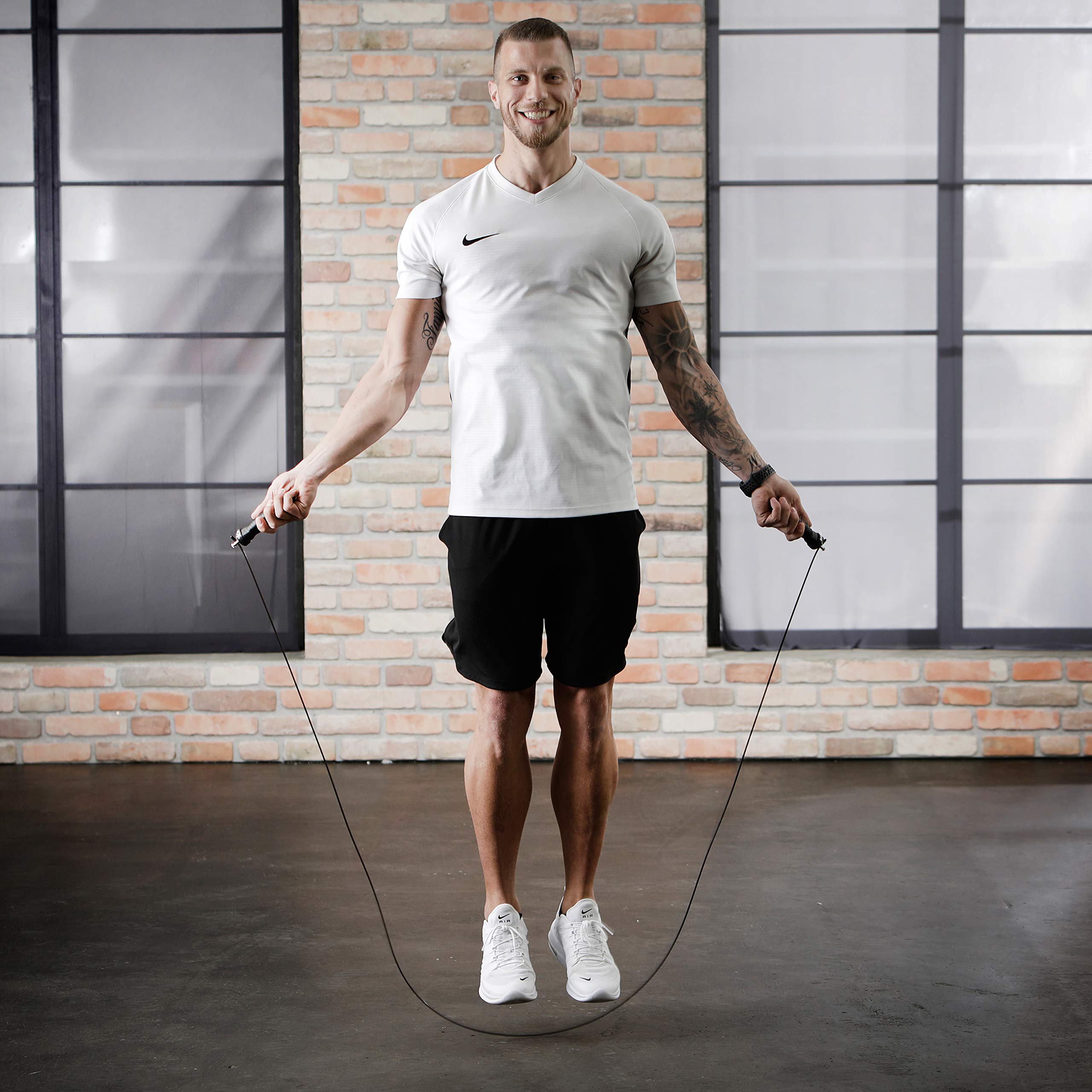 BODYMATE Corda per Saltare Premium con 2 pesi estraibili, Maniglie Antiscivolo, 2 Corde in Acciaio Regolabili con Protezione antiusura - Crossfit, Functional Core, Boxe