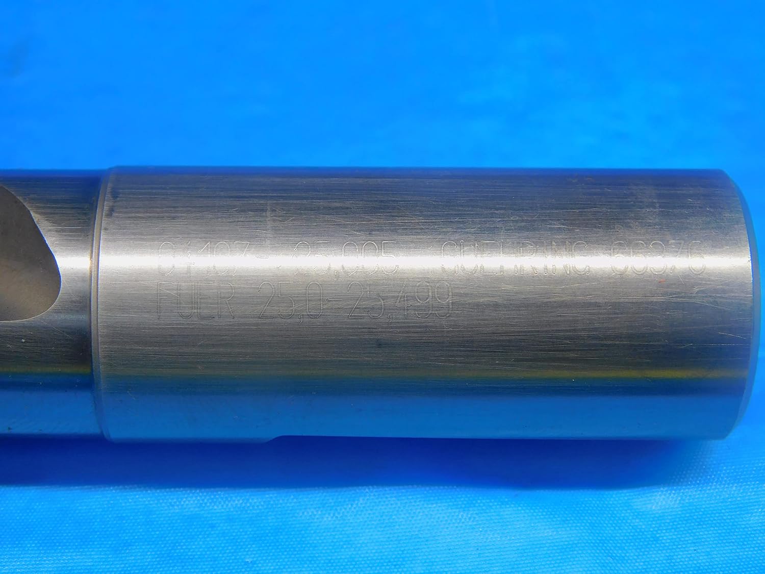 GUEHRING 25mm - 25.499mm O.D. Replaceable TIP Drill 04107-25.005 1" Shank 2 FL - AR7896AY2