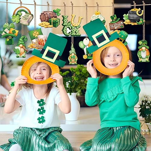 Miniatura 6 de 36 adornos colgantes de madera para el día de San Patricio, adorno irlandés para árbol de la suerte enana, sombrero formal, decoraciones de