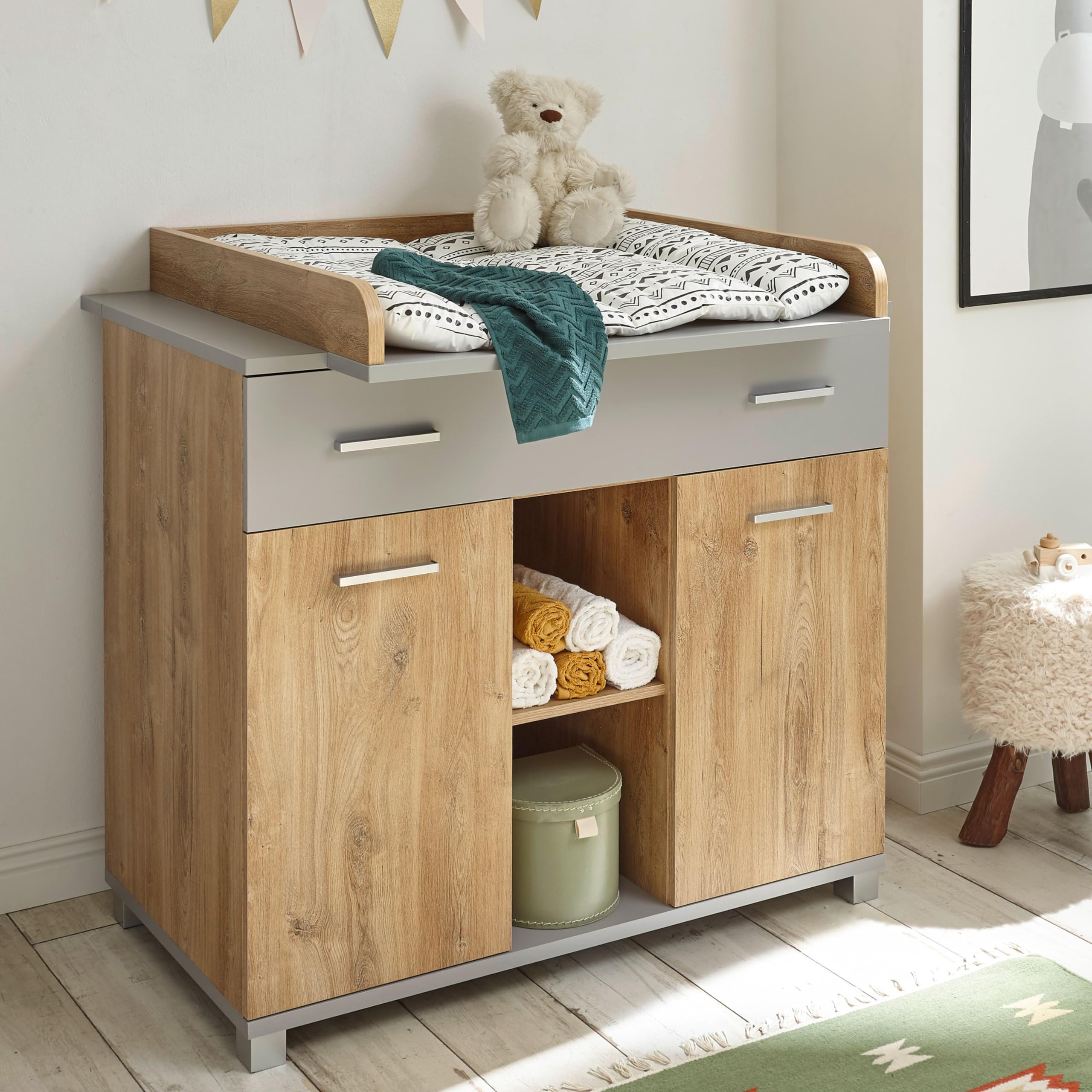 LARISSA Baby Wickelkommode inkl. Wickelaufsatz Bolton Oak Optik Arktisgrau 107 x 104 x 79 cm