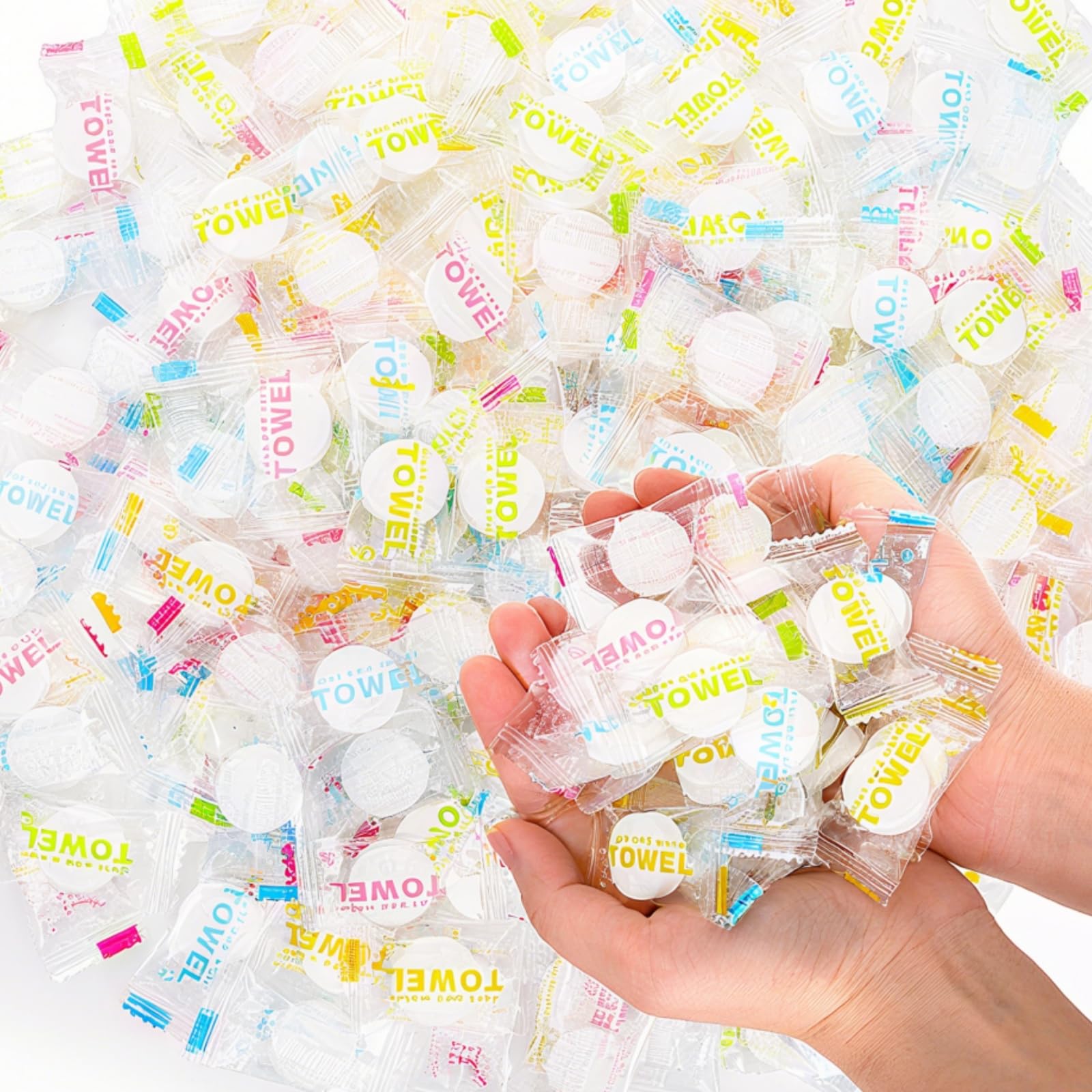 Covzoe 200 Pieces Compressed Towels, Disposable Expandable Mini Face Towel Tablets, Bulk Portable Coin Tissue Toilet Paper for Travel, Hotel, Camping, Beauty Salon, Facial Care, Home Hand Wipes