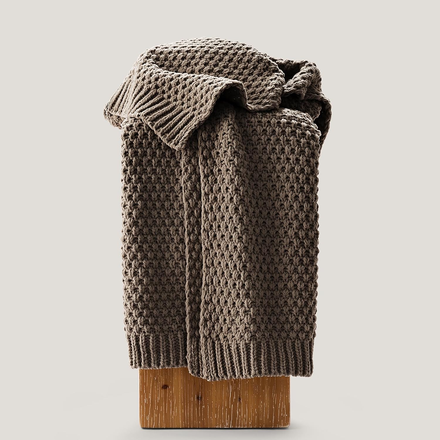 EVERGRACEHOME Chunky Chenille Knit Throw Blanket for Couch, Soft Luxurious Moss Stitch Blankets for Bed, Cozy Decorative Farmhouse Knitted Throws for Sofa, Mocha Brown, 60" x 80" - Image 5