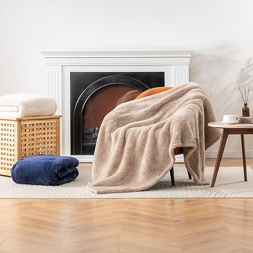 Miniatura 7 de Berkshire Blanket Manta clásica de felpa extra-Fluffy tamaño King, suave y mullida manta de pelo largo para sofá o cama, maní, 90 x 108 pulgadas