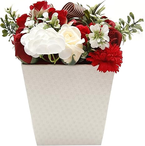 Amazon 誕生日プレゼント 女性 花 プレゼント プリザーブドフラワーのバラ 造花 フラワーアレンジメント 水やり不要 女性 誕生日プレゼント 手作りの為 花 バラその他の花材 器は一部変更される場合があります 写真はイメージです ホコリも安心のクリアケース入り Amazon 誕生日プレゼント 女性 花 プレゼント プリザーブドフラワーのバラ 造花 フラワーアレンジメント 水やり不要 女性 誕生日プレゼント 手作りの為 花 バラその他の花材 器は一部変更される場合があります 写真はイメージです ホコリも安心のクリアケース入り