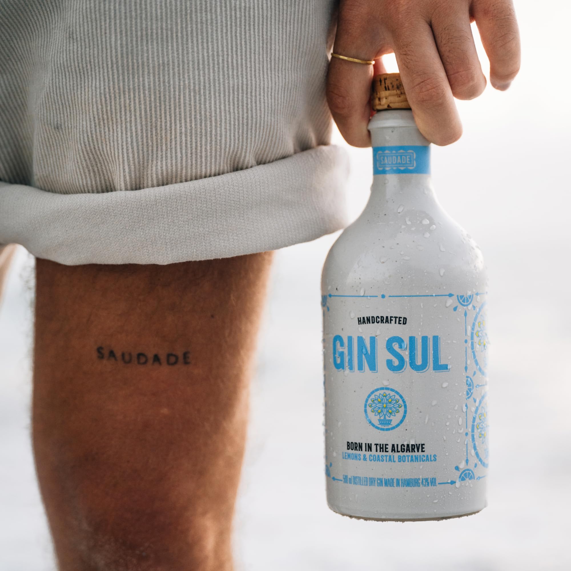 GIN SUL – 1 x 0,5l Distilled Dry Gin made in Hamburg 43% Vol. Aromen von Wacholder & Zitronen aus Portugal