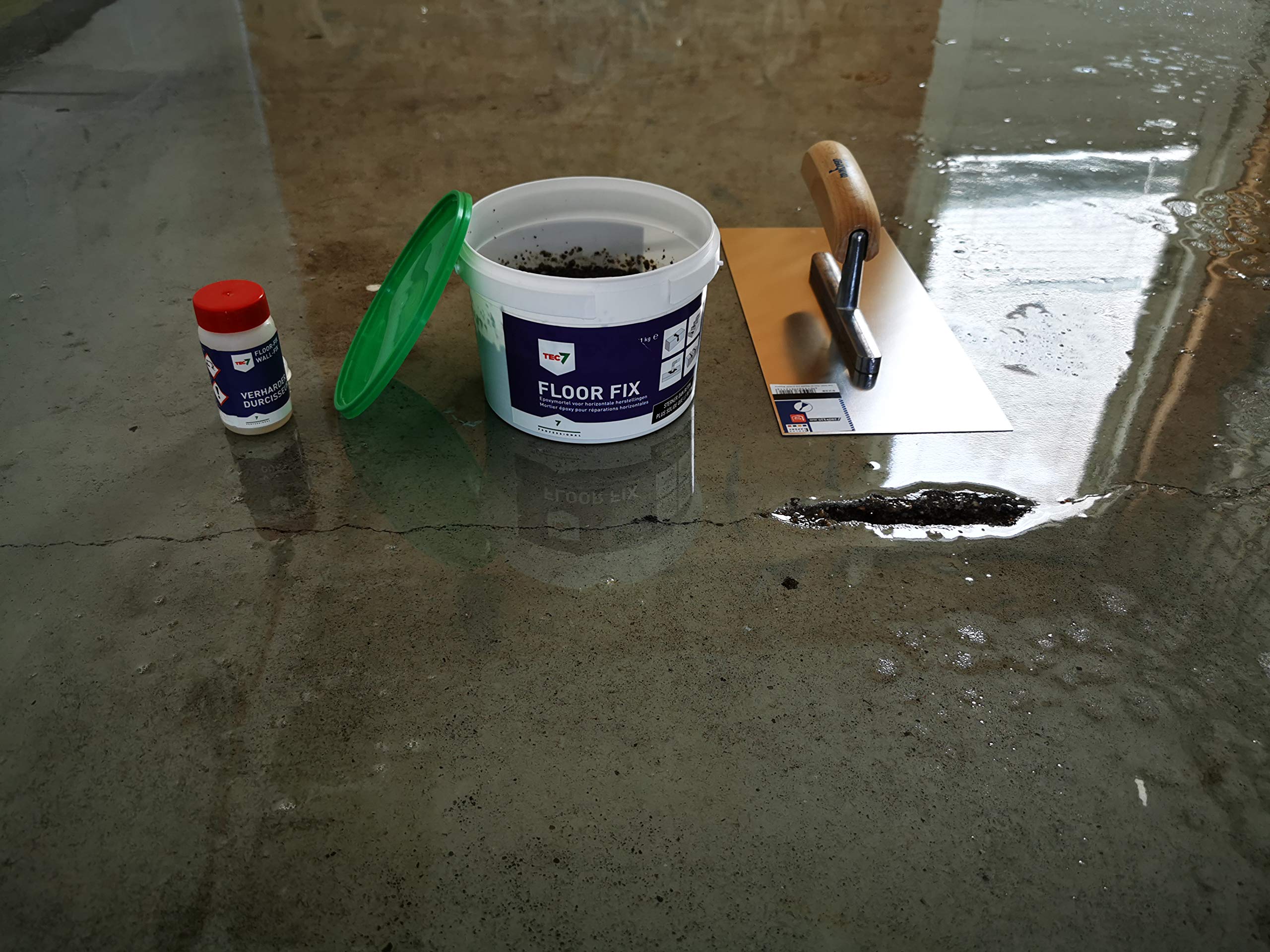 Tec7 Floor Fix/malta epossidica bicomponente, 1 kg, adatto per applicazioni interne ed esterne, più forte del calcestruzzo, resistente al traffico forte