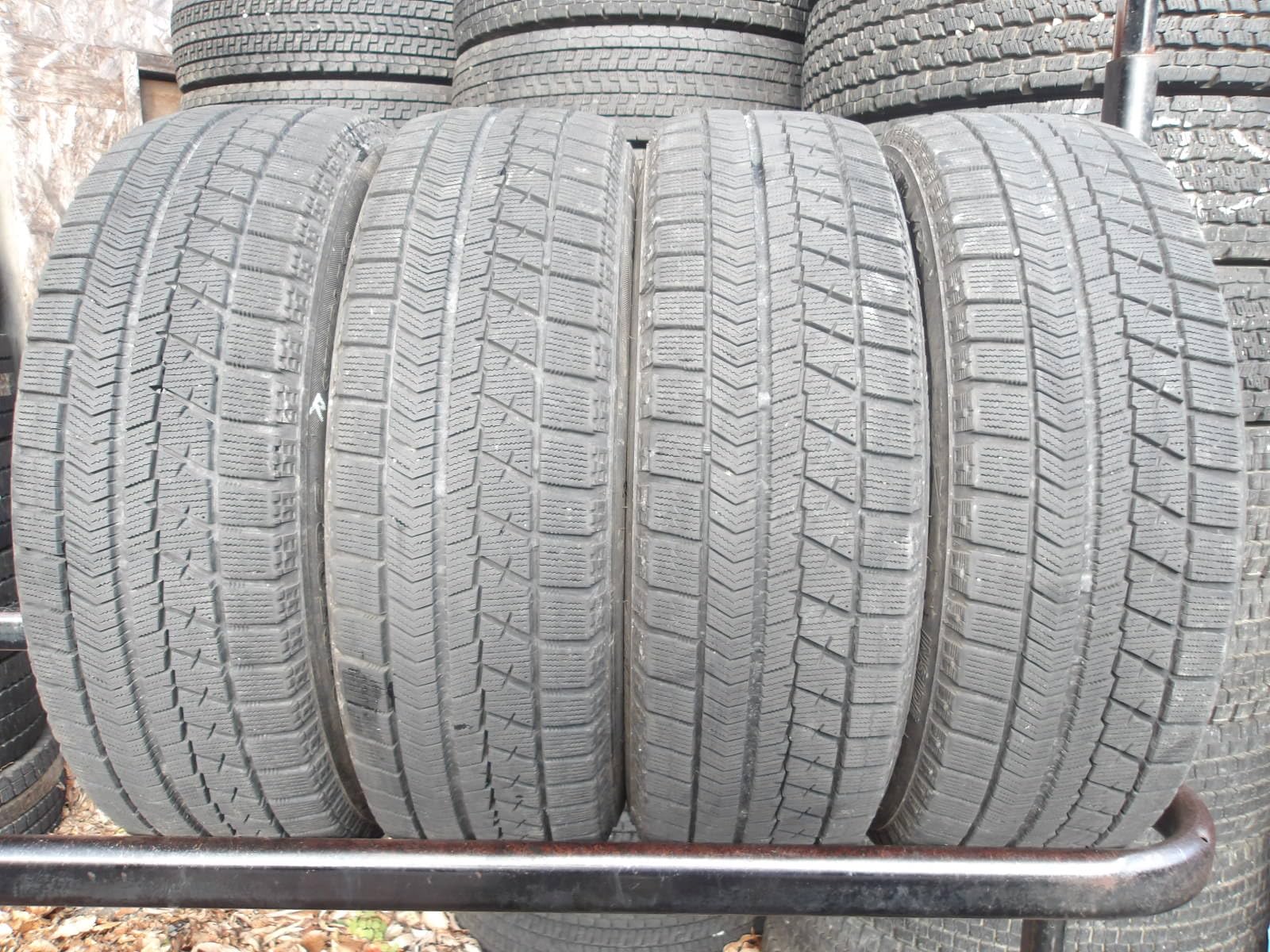 4本送料込み　185/65R15 88Q ブリヂストン　スタッドレス Amazon.co.jp: Q455-11 185/65R15 冬4本セット スタッドレス 88Q 185