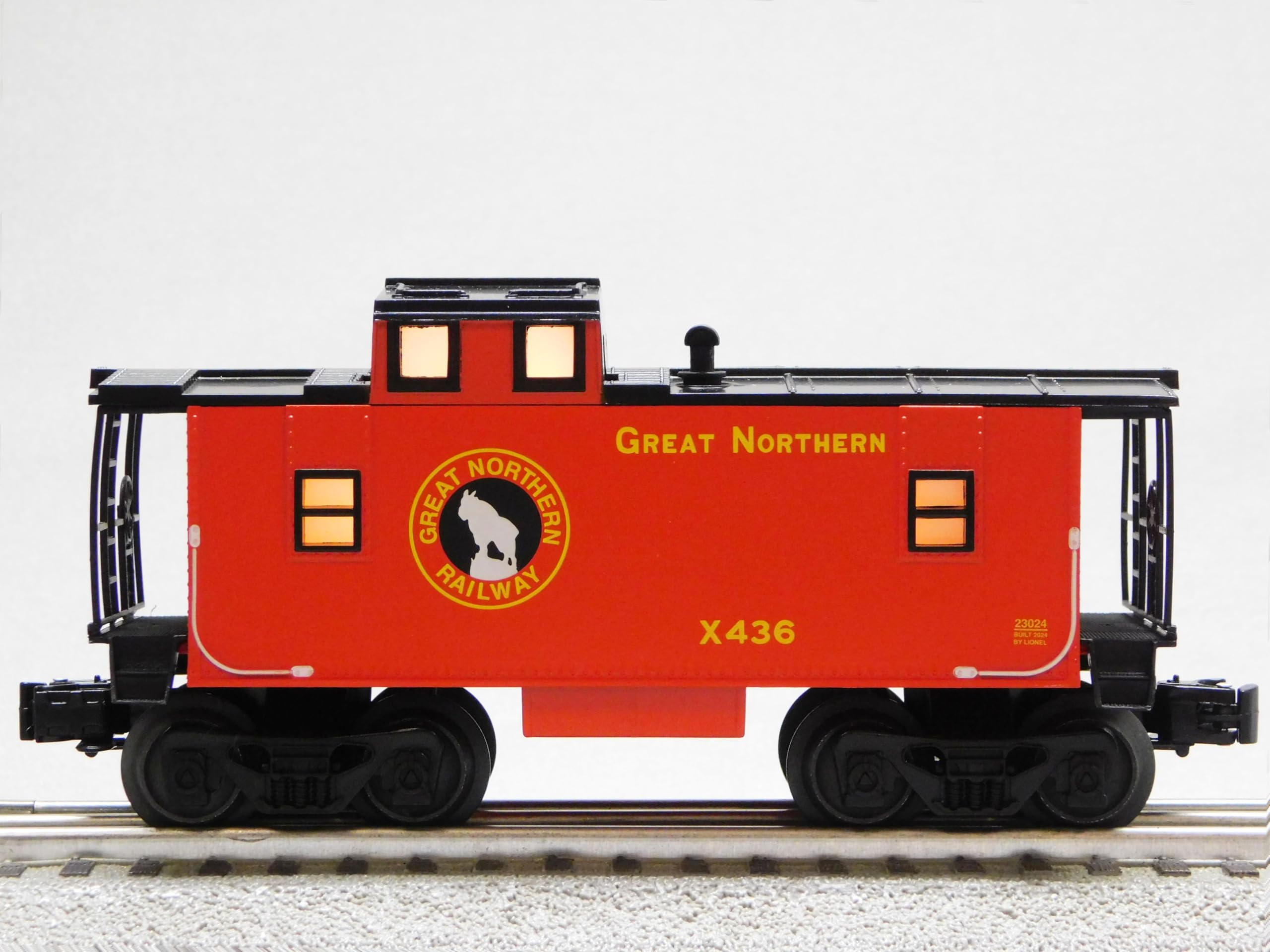 Model Power Lionel Great Northern Caboose X436 O Gauge 2423020-C