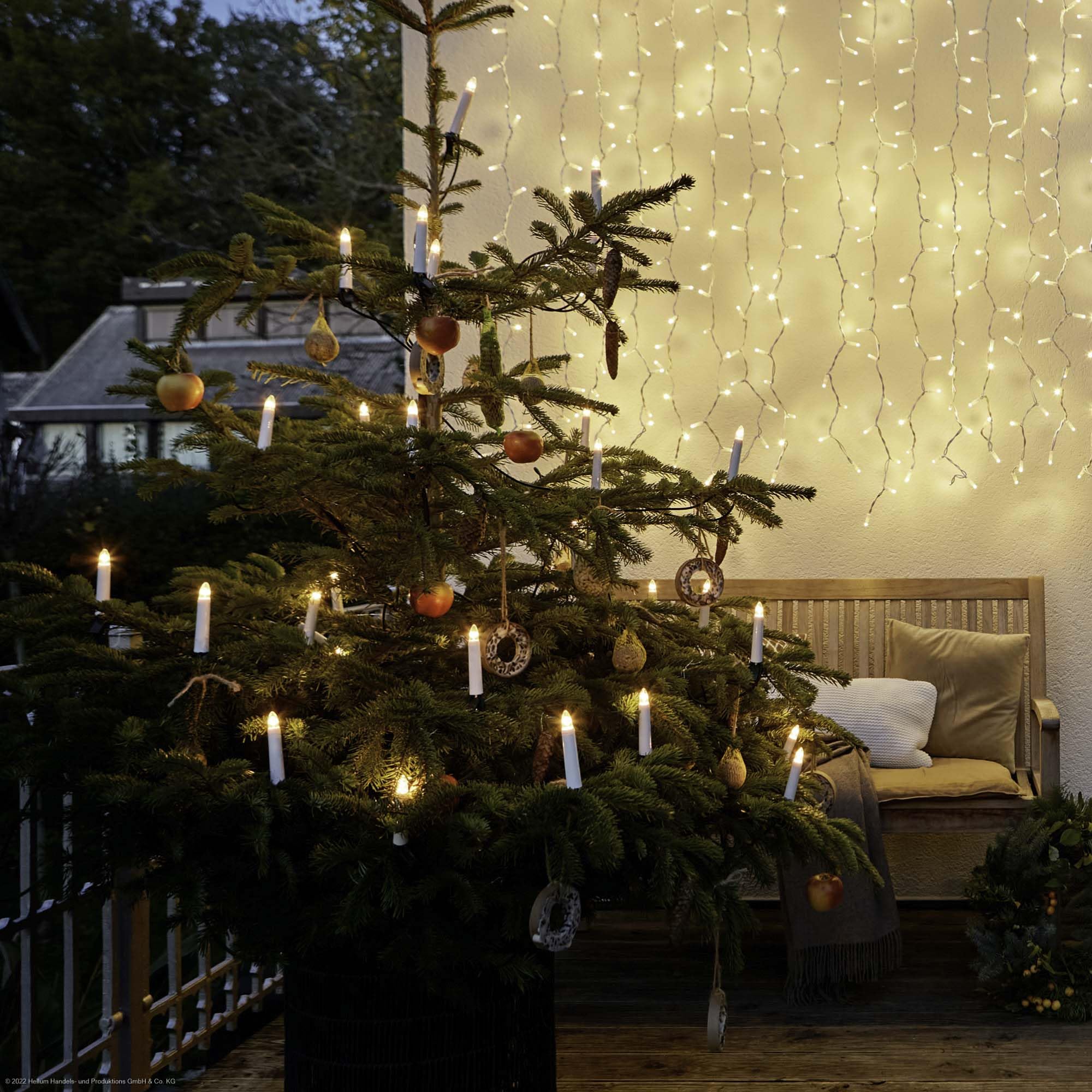 hellum Lichterkette Tannenbaum außen LED-Filament 30 LED, Stecker teilbar | Made in Germany warmweiß, Lichterkette Christbaum mit Clip, 29m beleuchtet, Kabel schwarz, für Weihnachtsbaum <59lm 842517