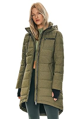 Orolay Women's Winter Down Jacket Long Quilted Puffer Coat Warm Hooded Slim Fit Outerwear