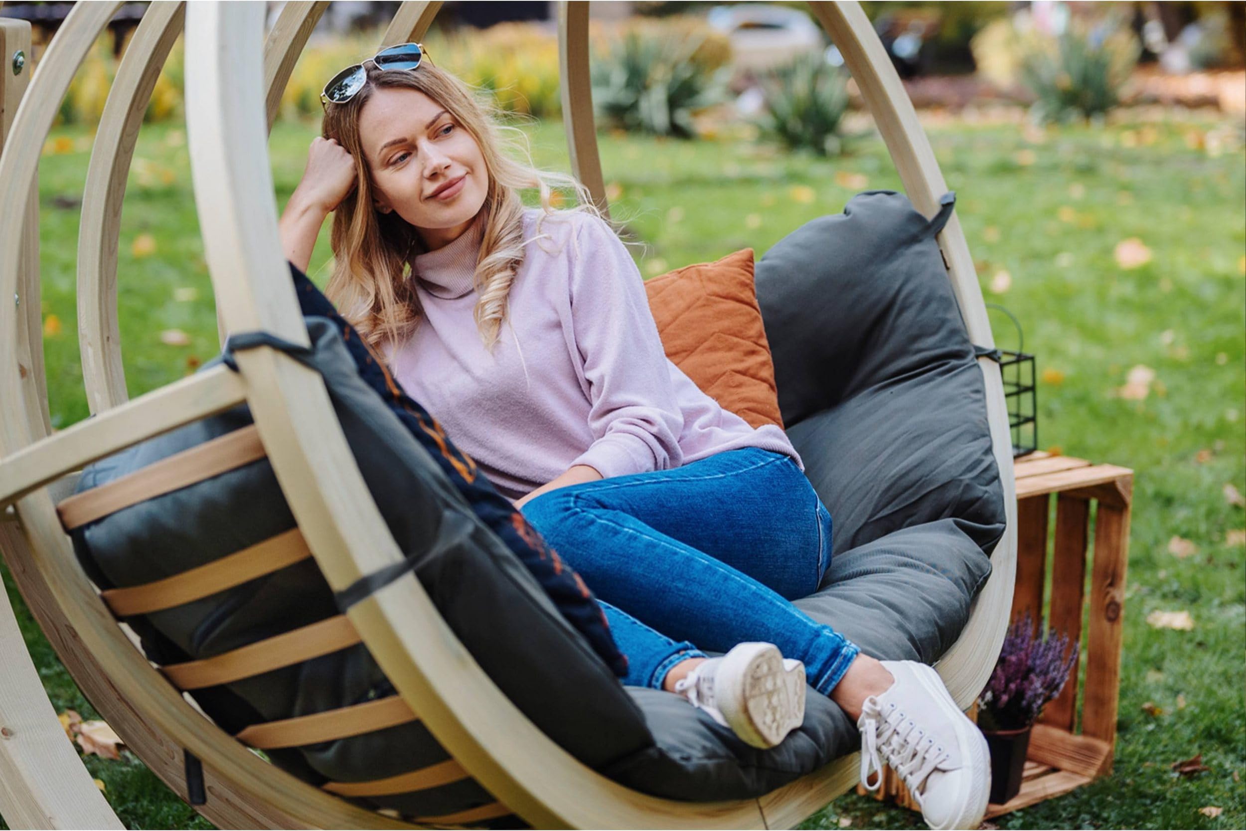 KONSIMO Fauteuil suspendu avec support ou sans - 1 place/2 places avec coussin, résistant aux intempéries et résistant, pour l'intérieur et l'extérieur - Pour l'intérieur et l'extérieur (fauteuil