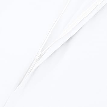 Amazon Basics Lightweight Microfiber 2-Piece Duvet Cover Set with Zipper Closure, Twin/Twin XL, Bright White, Solid, 4-Pack