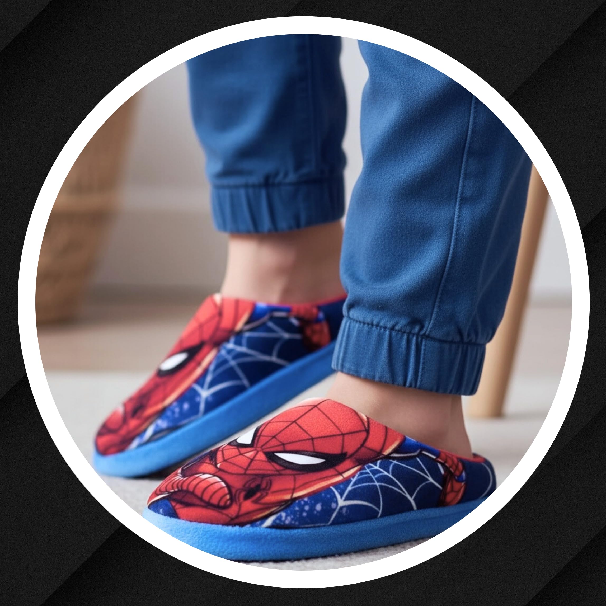 Marvel Spiderman Chaussons Enfants, Pantoufles Cadeau Garçons et Adolescentes, Tailles EU 28 à 33